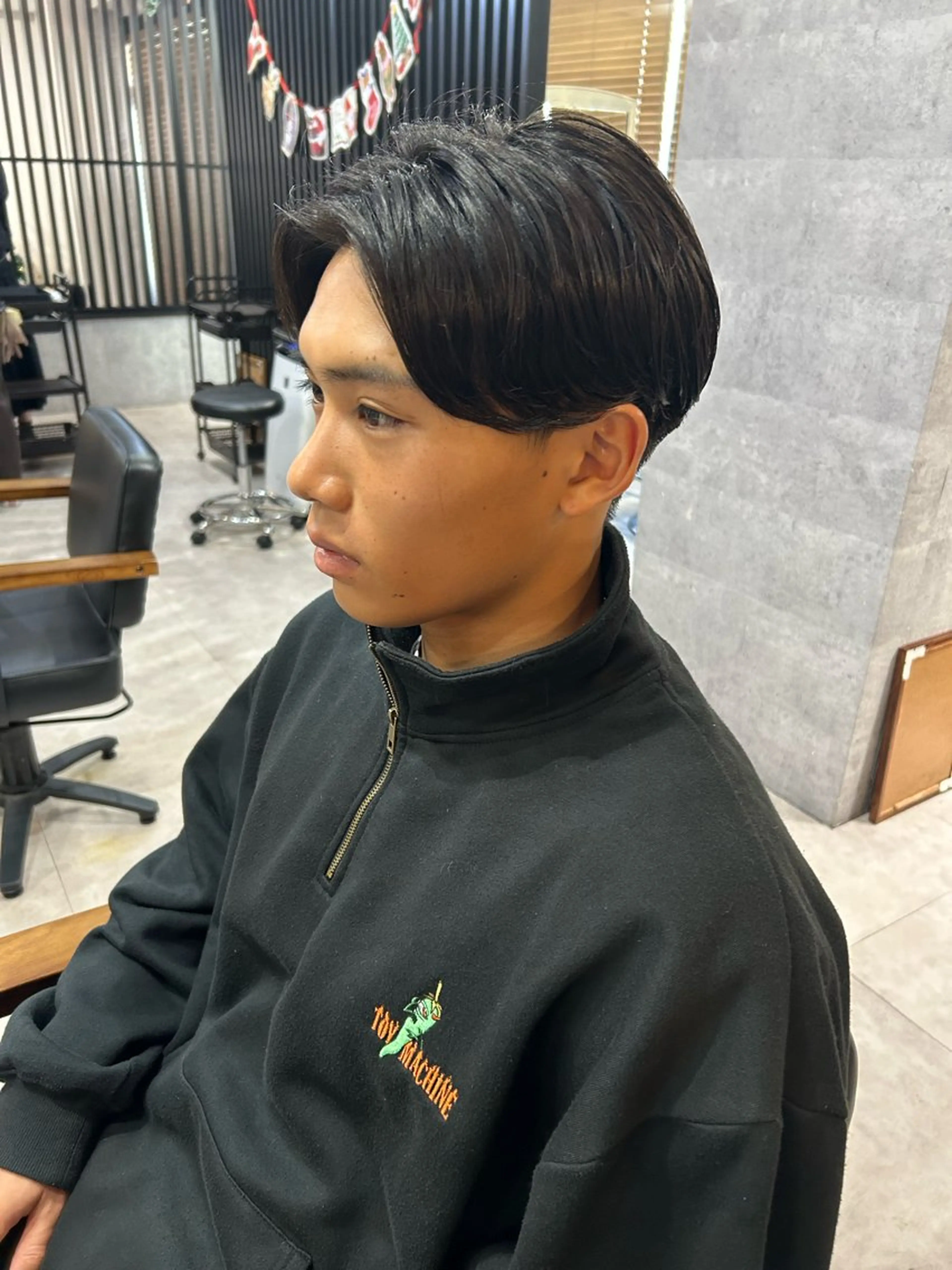 メンズ骨格矯正カット+ニュアンスパーマの写真