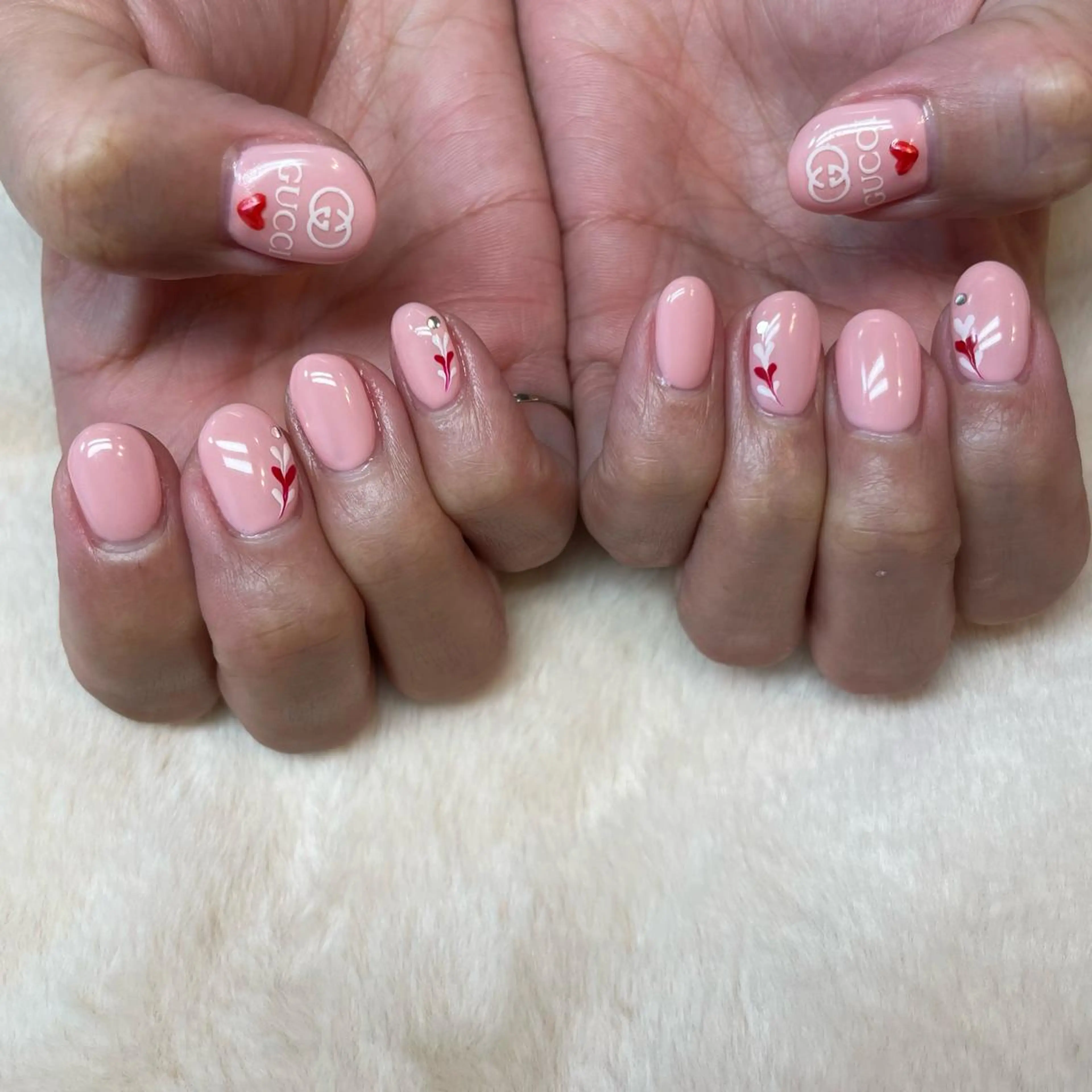 ネイル es nailのネイルデザイン