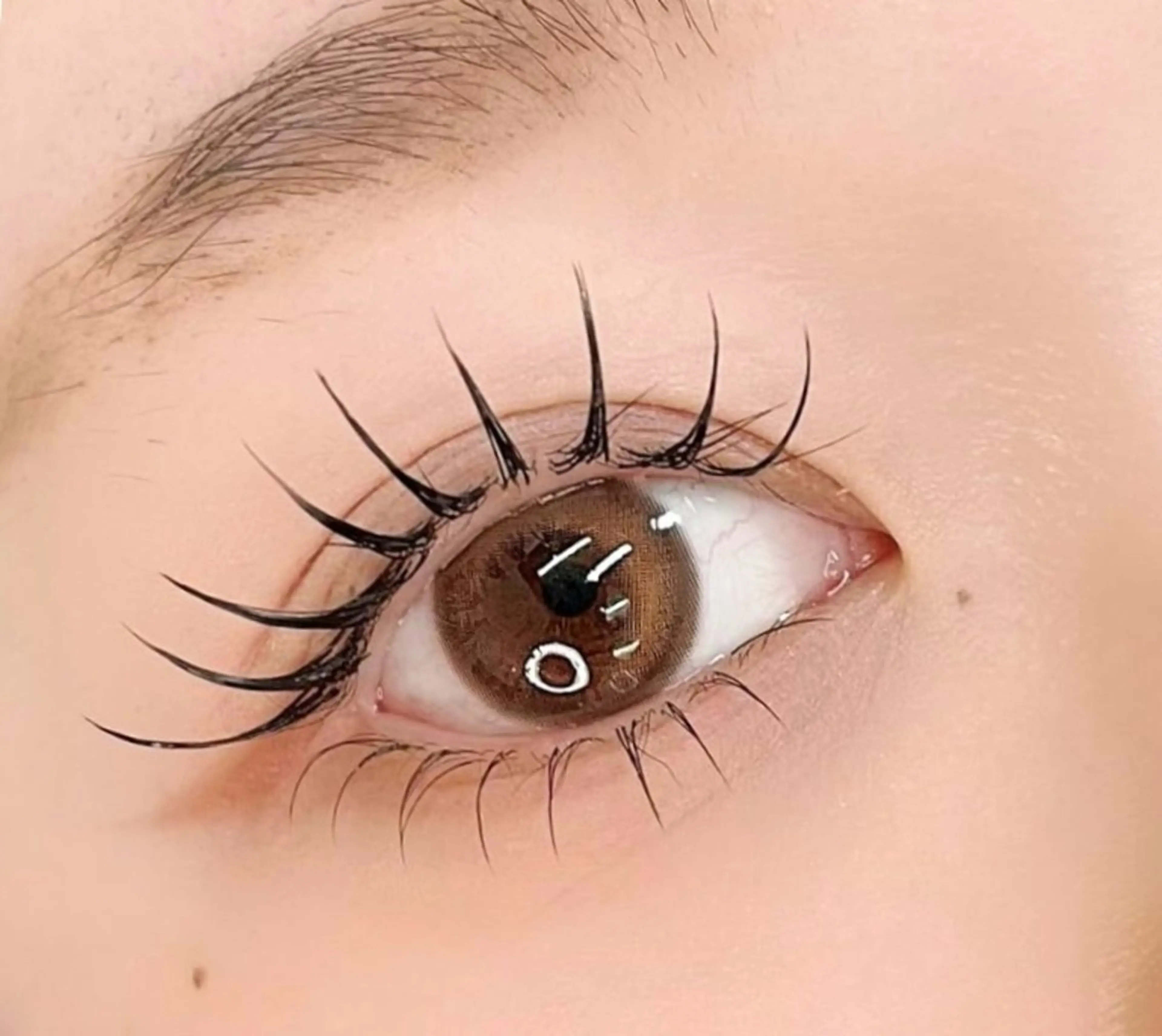 3/17日.18日限定⭐️オフ込みまつ毛エクステ上100本＋下まつ毛30本　税込6,300円の写真