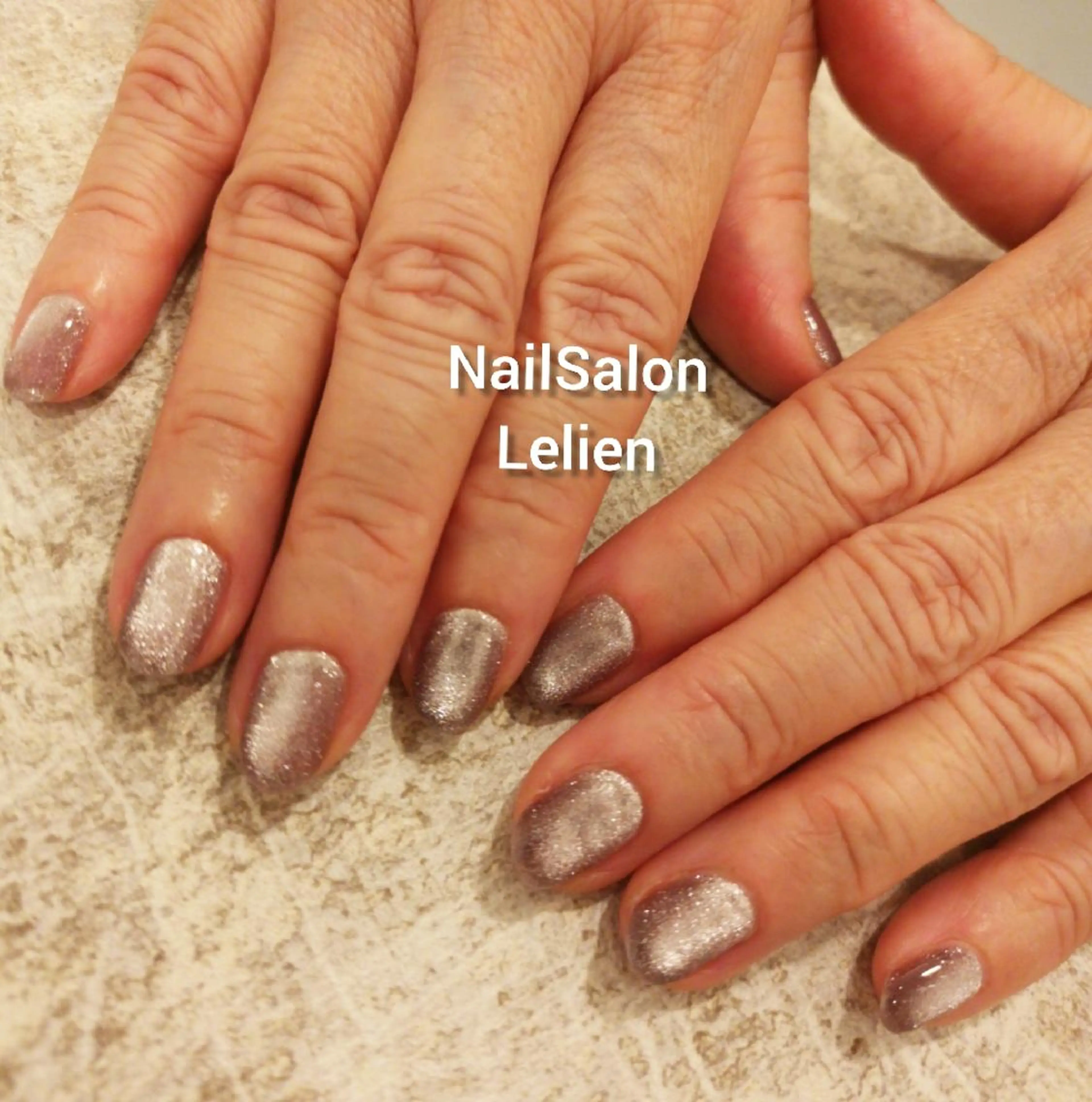 ネイル ゴールド ハンドネイル 人気エリア💖完全個室【ルリエ】所属・ネイルサロン Lelienルリエのネイルデザイン