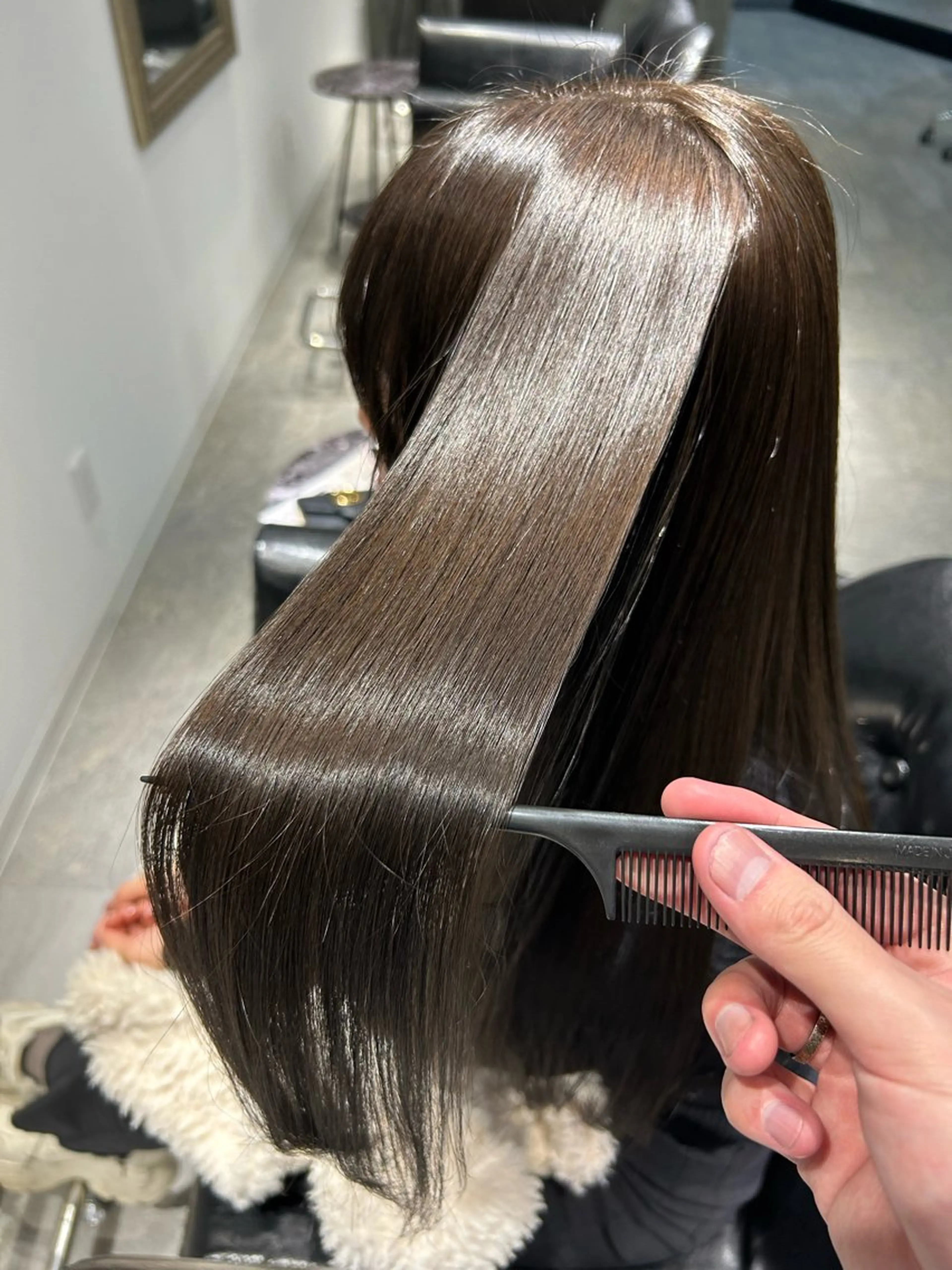 ロング カット ヘアカラー トリートメント 髪質改善特化🫧 梶川　歩哉のヘアスタイル