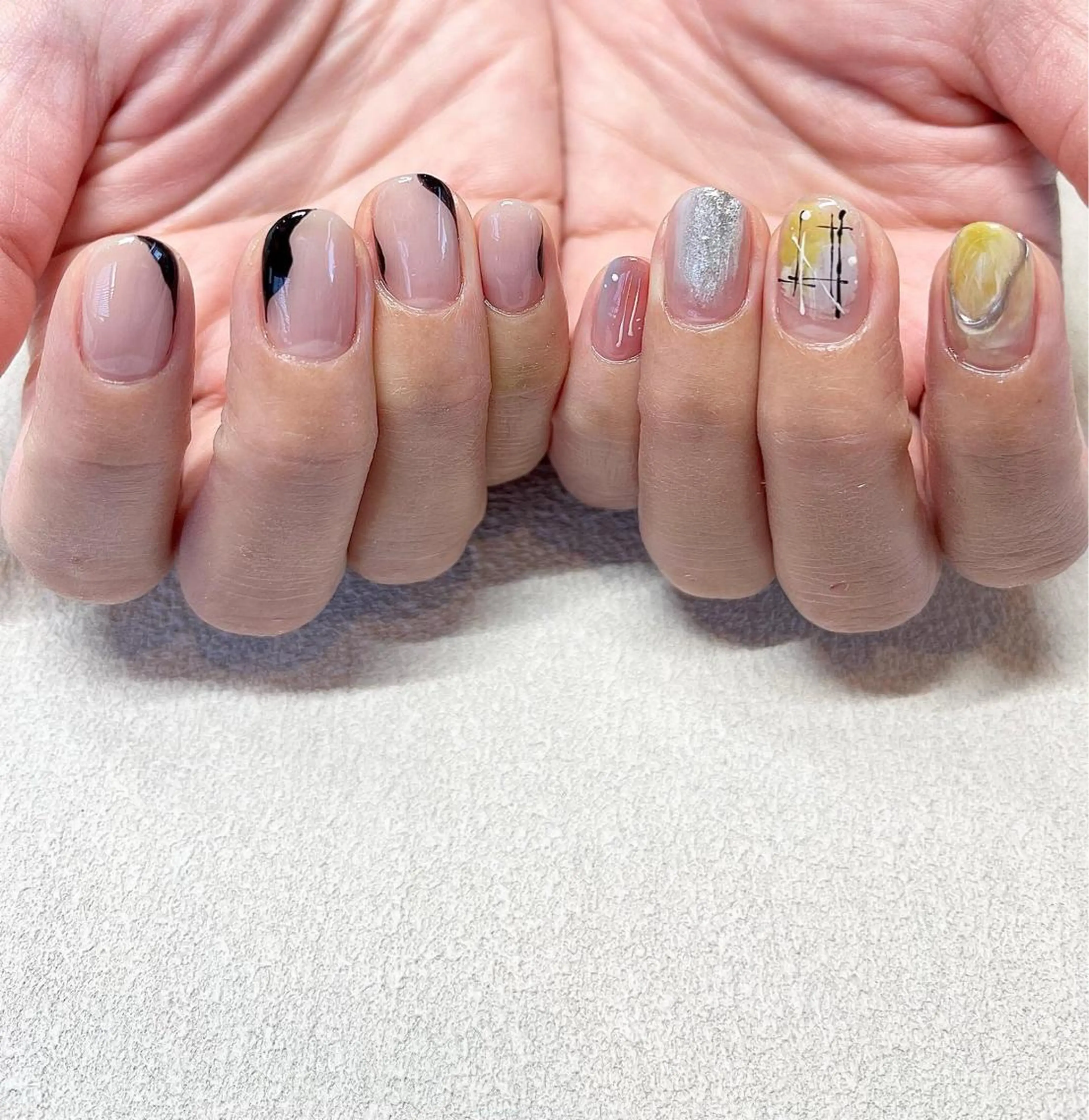 ネイル ハンドネイル 小河 仁美のネイルデザイン