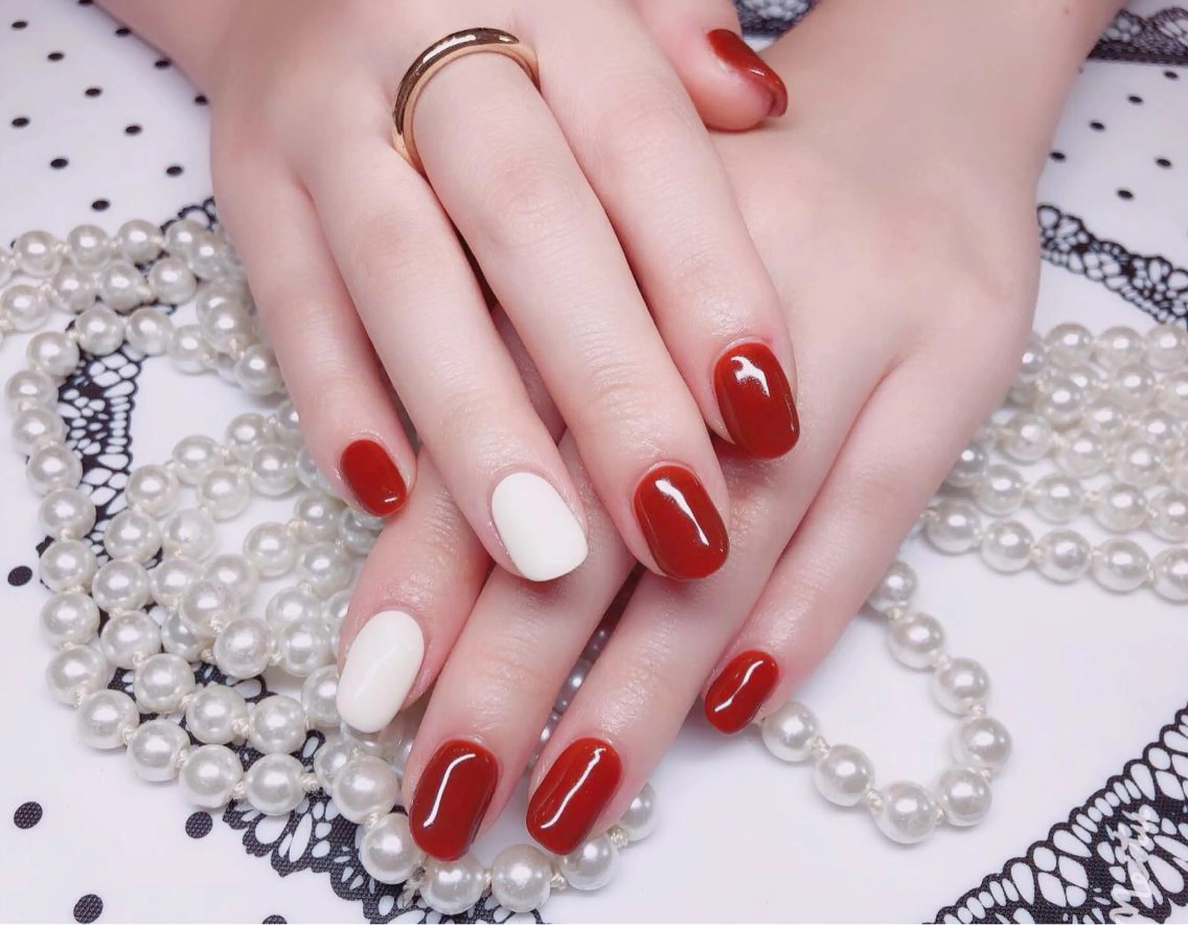 ネイル マジックミラー所属・マジック ミラーのネイルデザイン