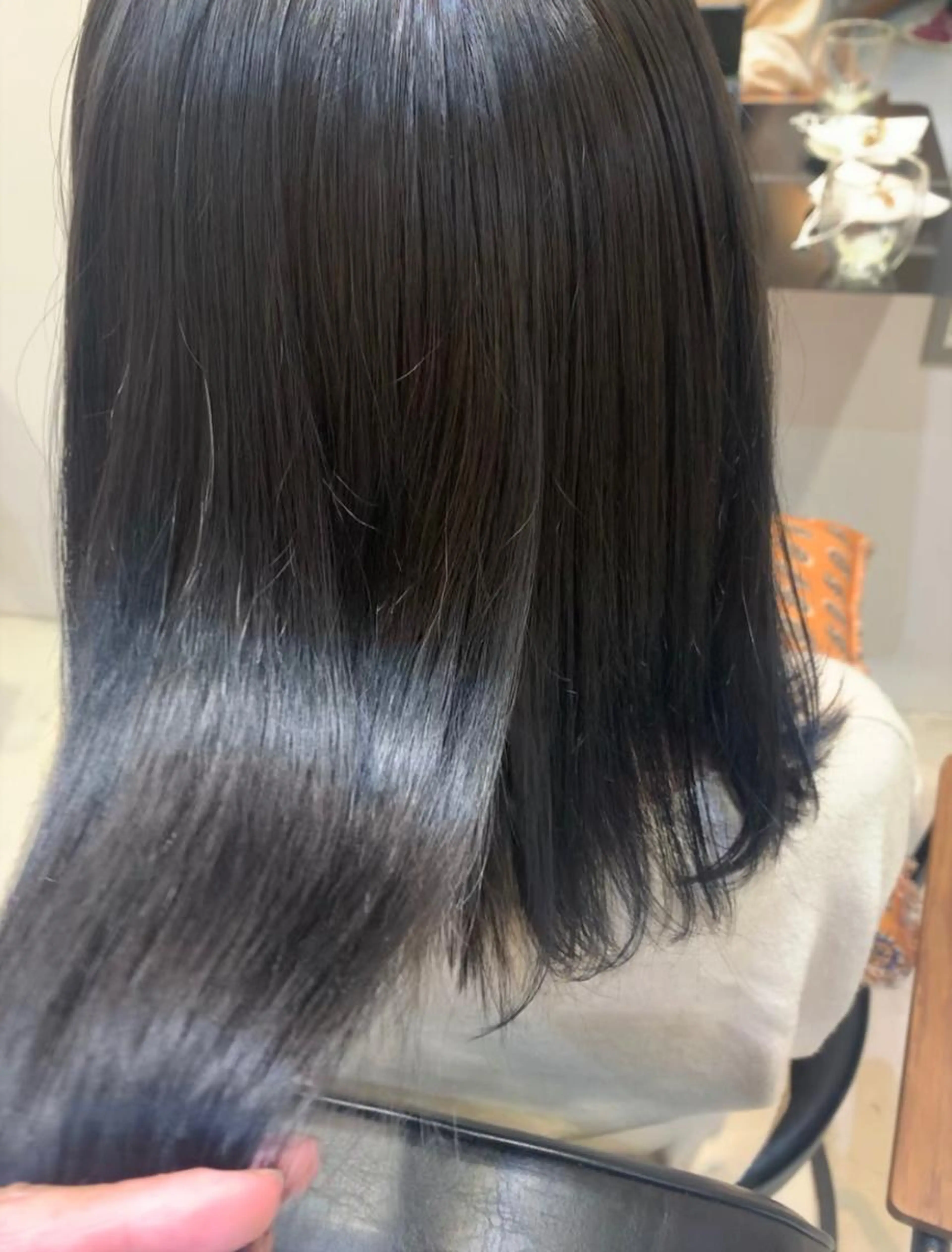 髪質改善矯正〈ノンアルカリ〉＋透明感ワンカラーの写真