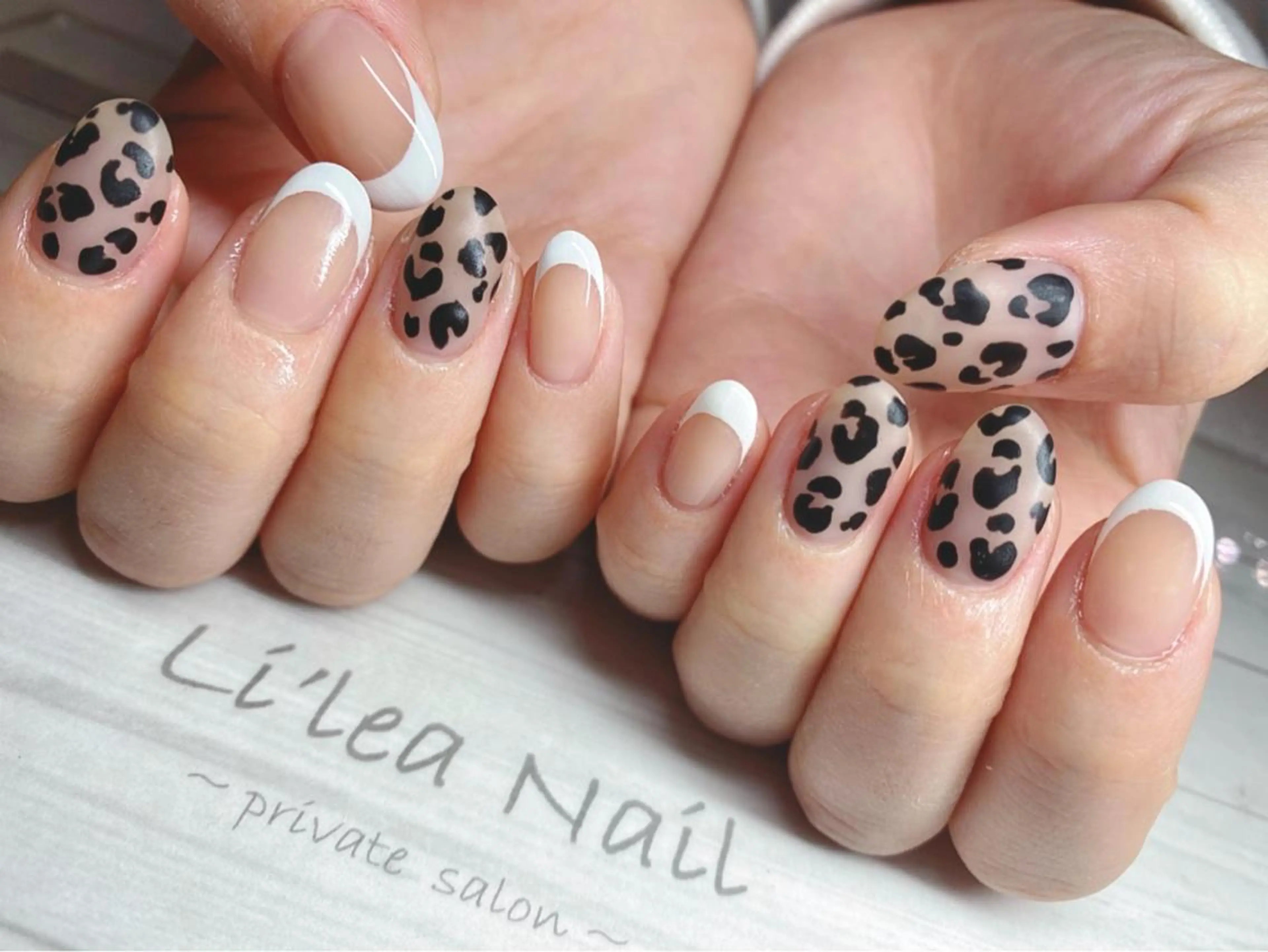 ネイル Li'leaNail AINAのネイルデザイン