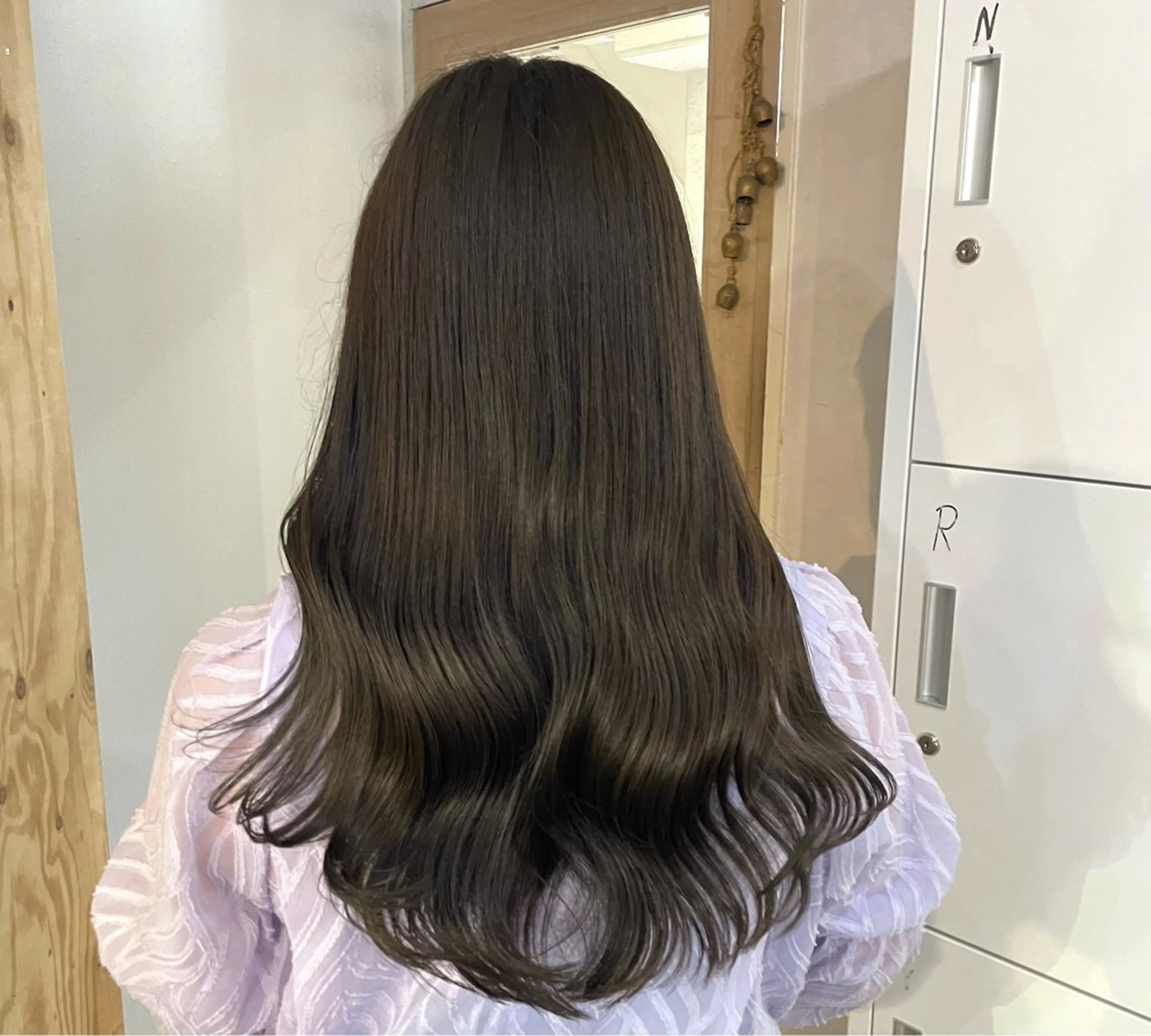 ロング ヘアカラー トリートメント 透明感カラー🫧 麗伍のヘアスタイル