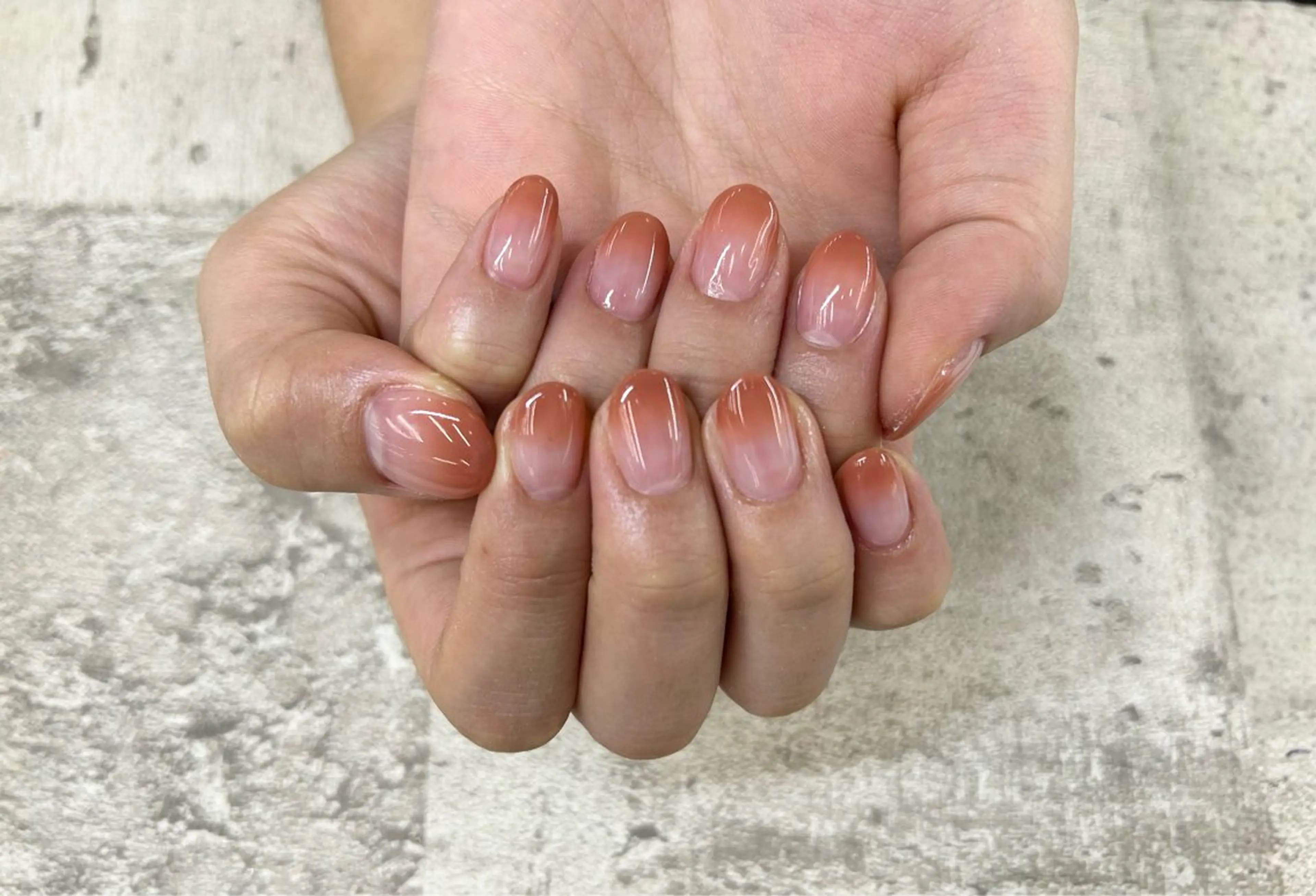 ネイル グラデーション MAXKELLY MAIKAのネイルデザイン