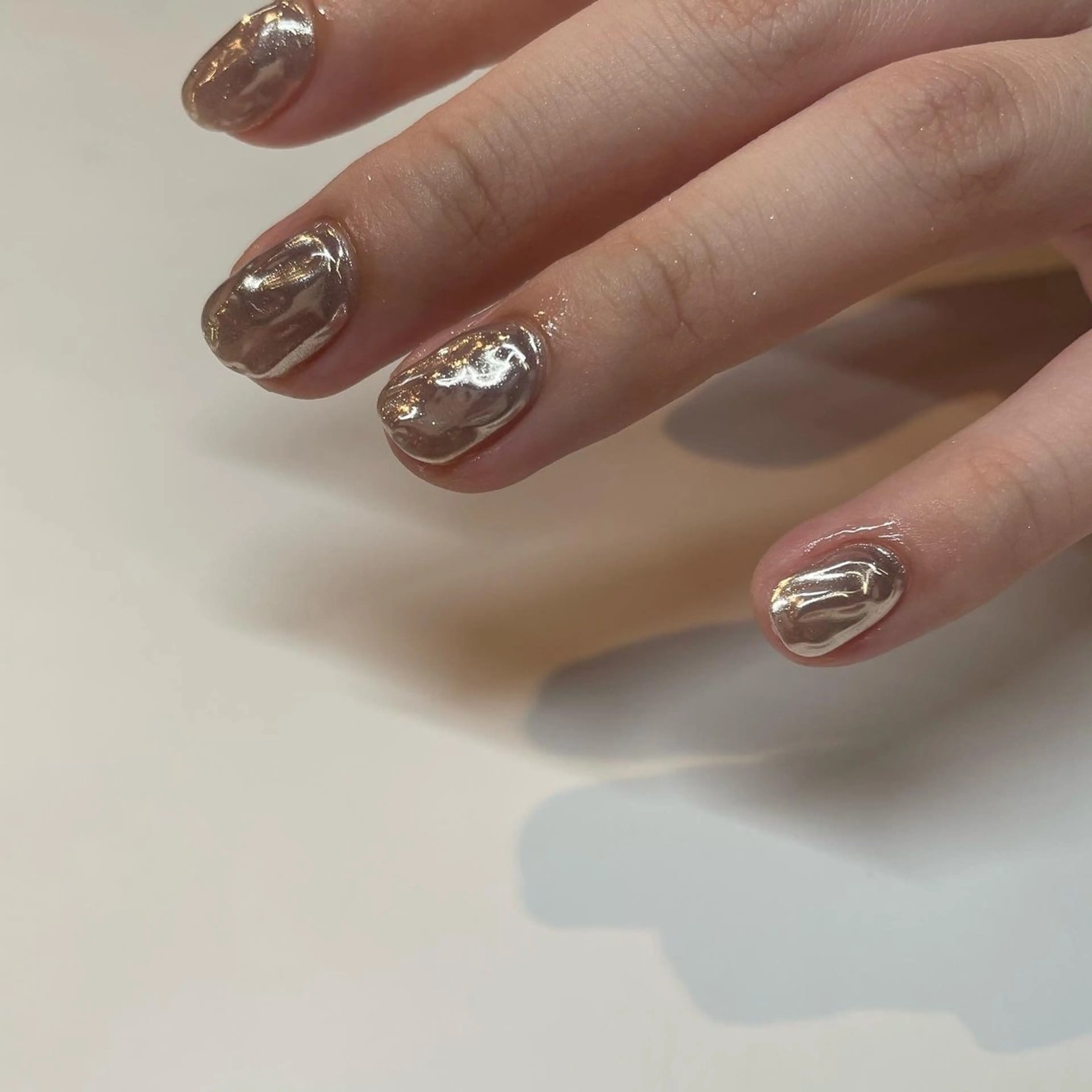 ネイル ミラーネイル Manon Yuiのマツエク・マツパデザイン