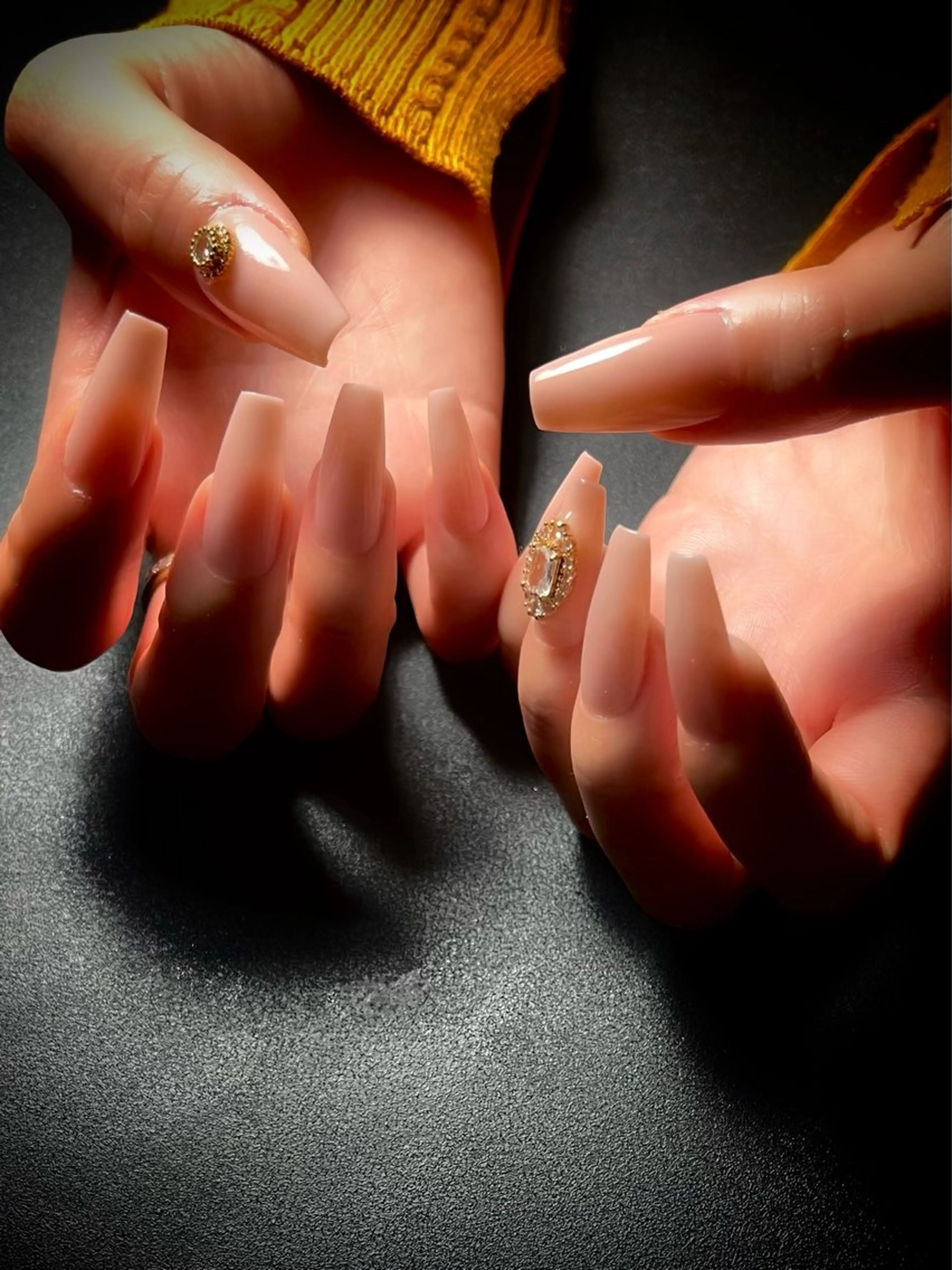 ネイル 長さ出し スカルプネイル nine.🦋 YUKOのネイルデザイン