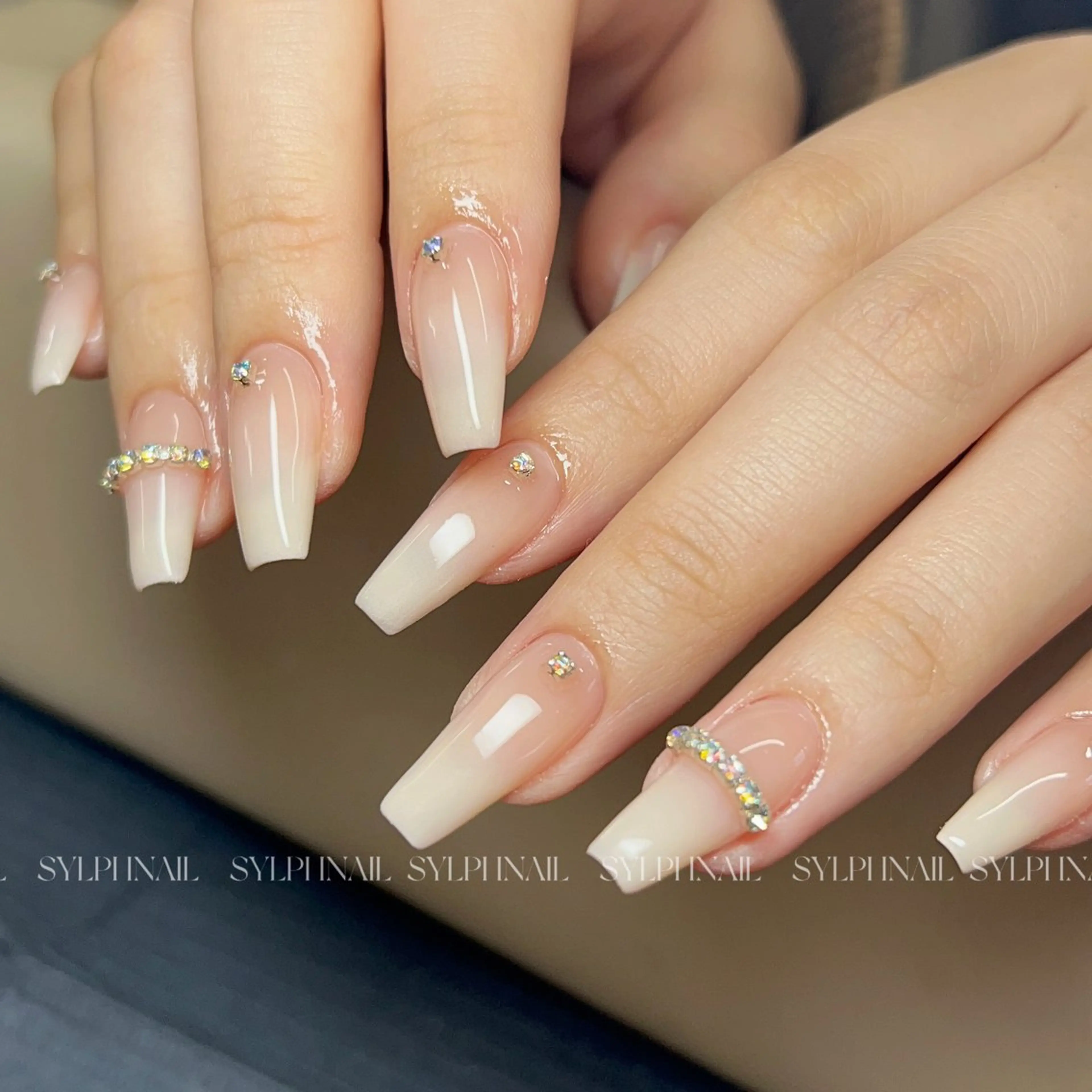 ネイル Trend Nail シルフのネイルデザイン