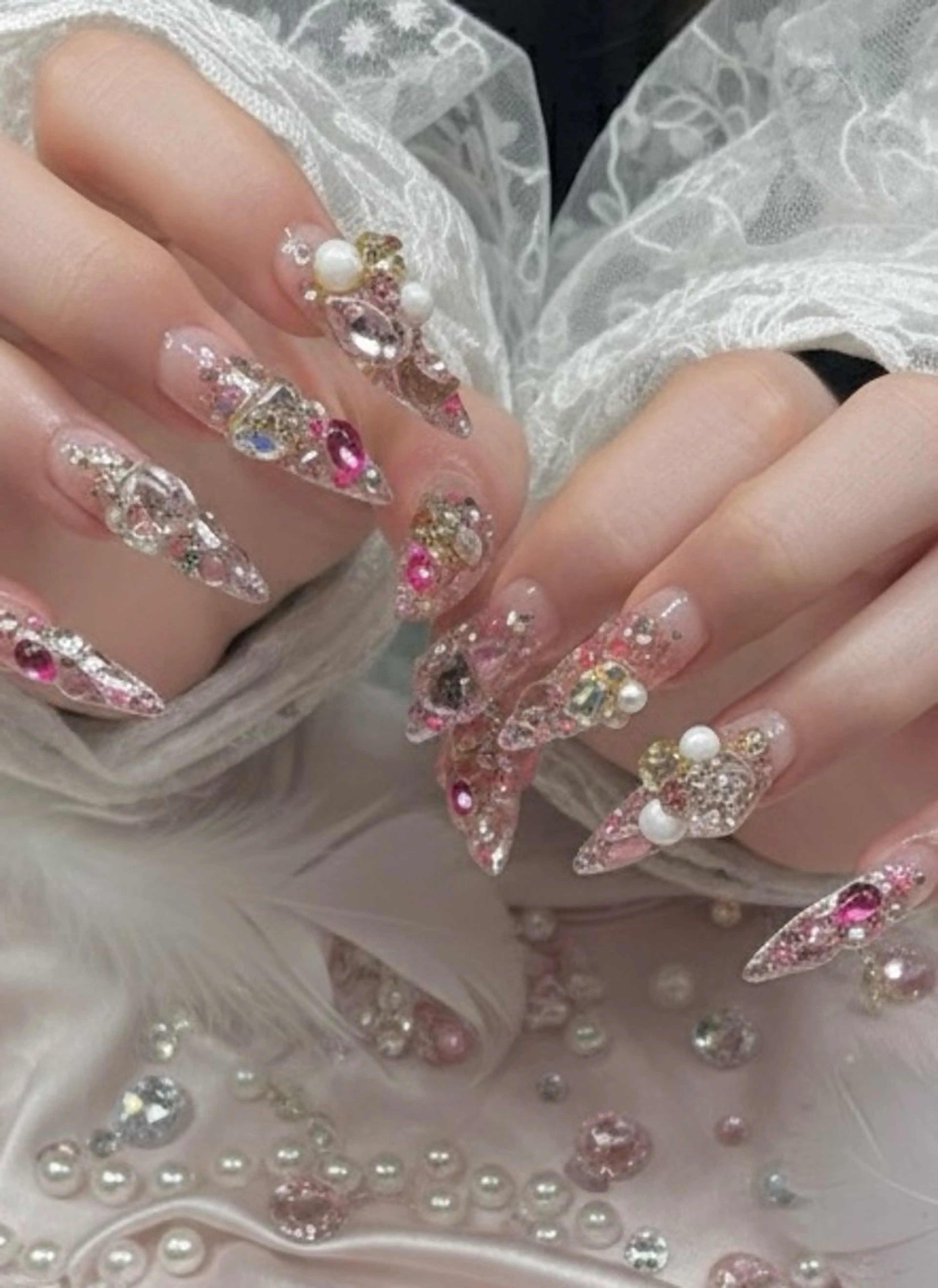 ネイル 長さ出し グラデーション キラキラネイル 韓国ネイル ラメ(グリッター) ハンドネイル TUNEHA堂 矢場町栄5丁目のネイルデザイン