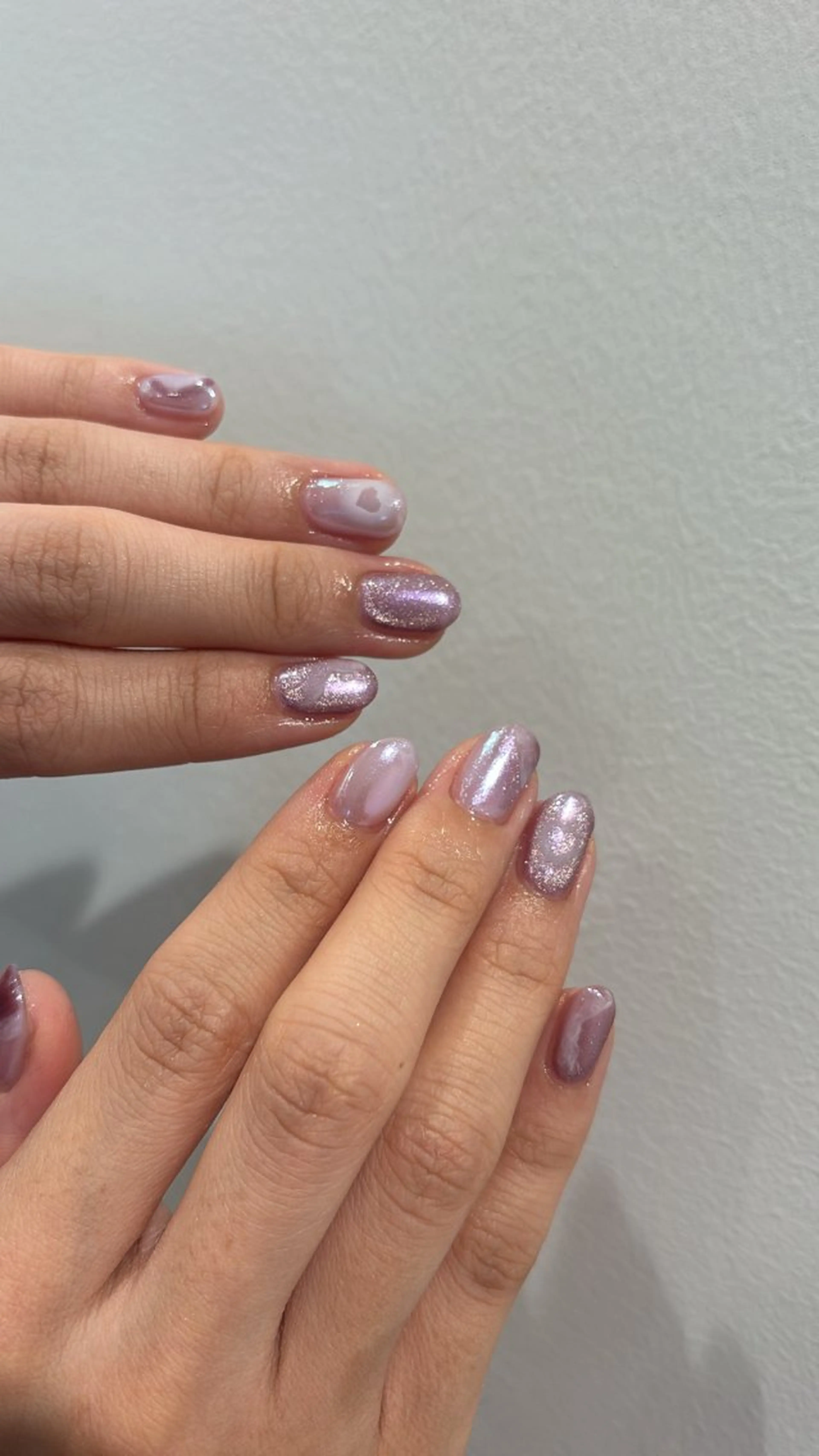 ネイル オーロラネイル マグネットネイル ハンドネイル tote. airiのネイルデザイン