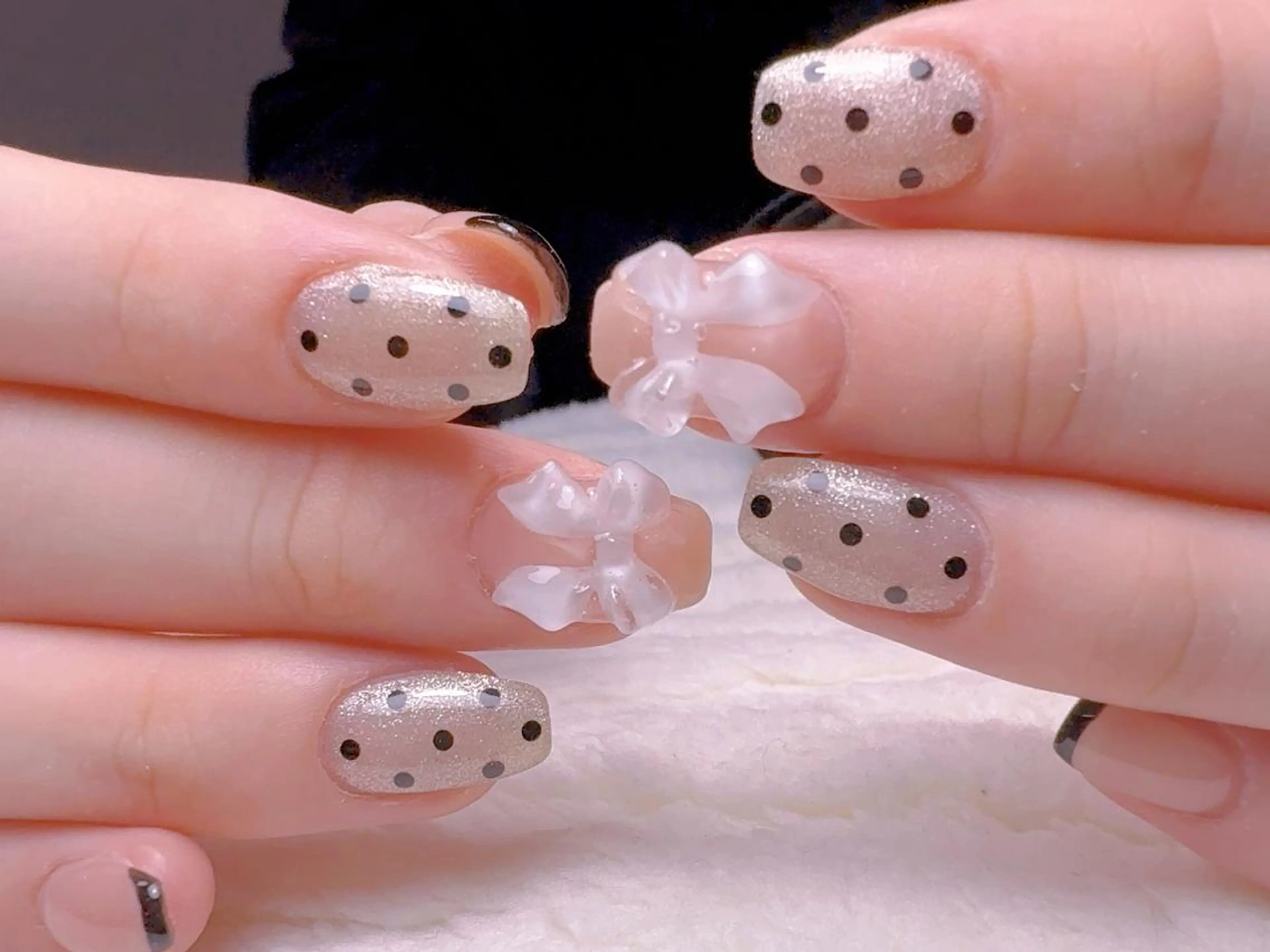 ネイル キラキラネイル 韓国ネイル オフィスネイル For U nail スカルプ専門店のネイルデザイン