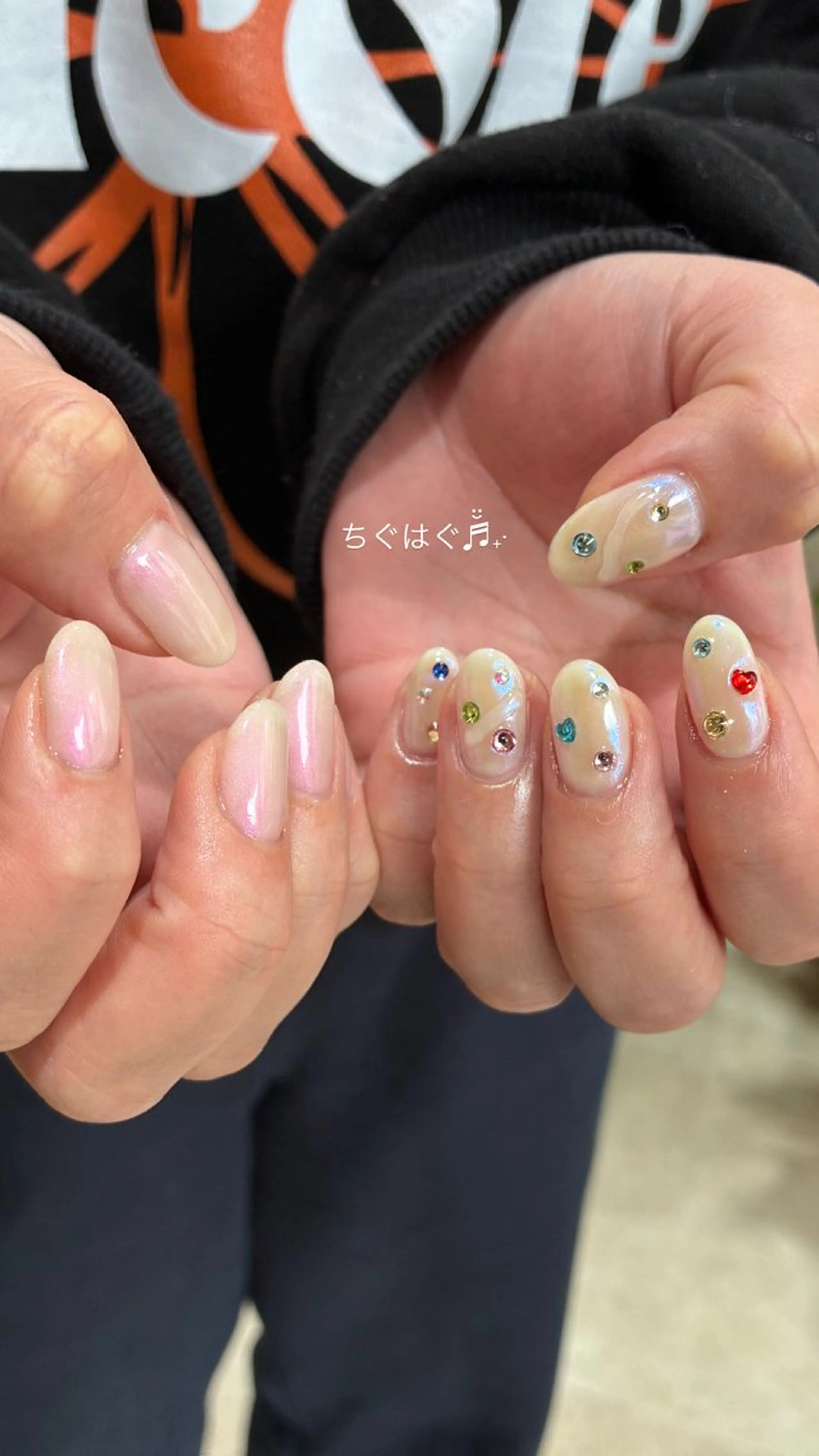 ネイル ハンドネイル ネイルサロン　SLASH所属・Aki ୨୧のネイルデザイン