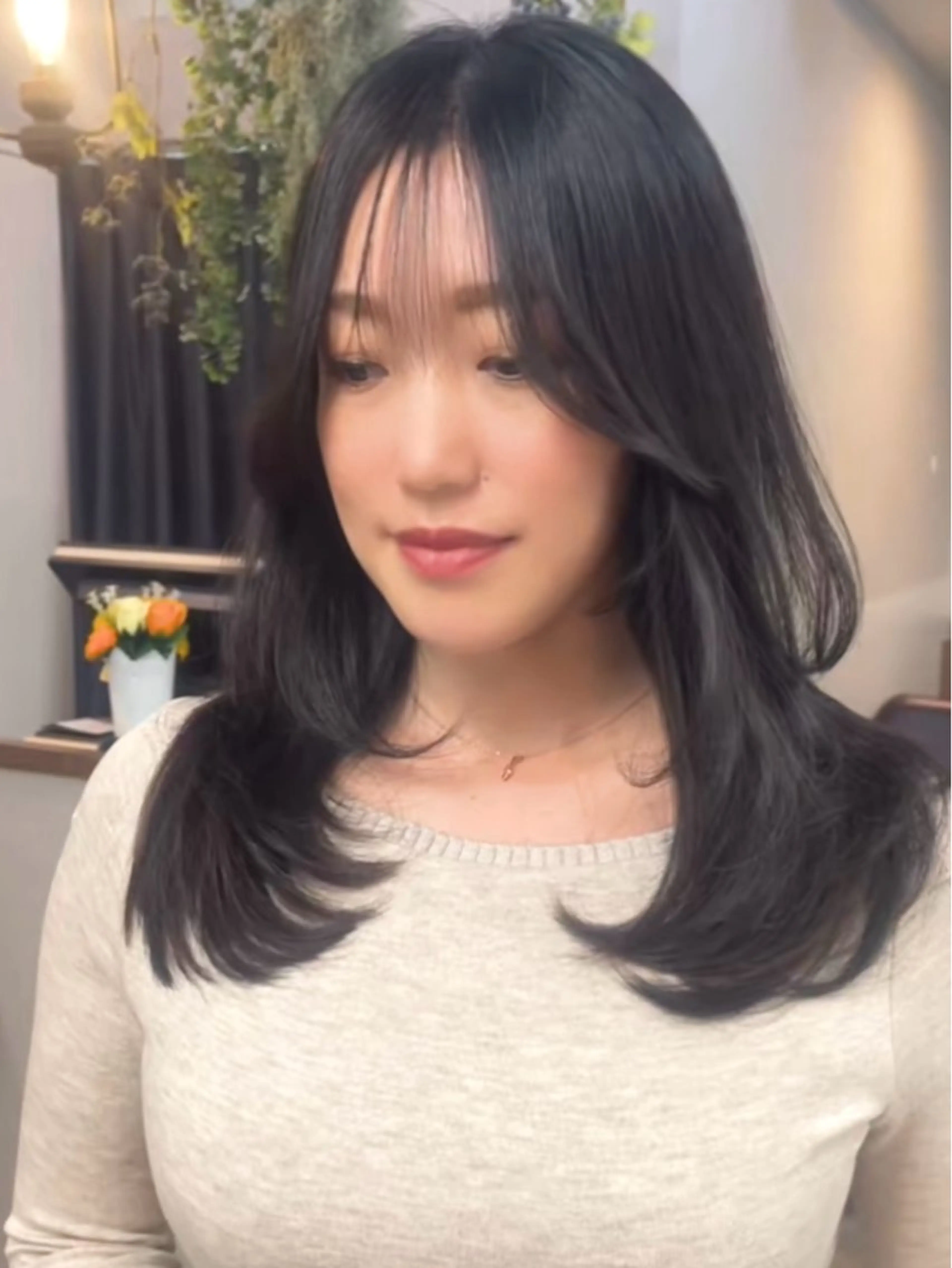 ミディアム カラー カット ヘアカラー AMI Hair Supply所属・YUSUKE レイヤーカットカラーのヘアスタイル