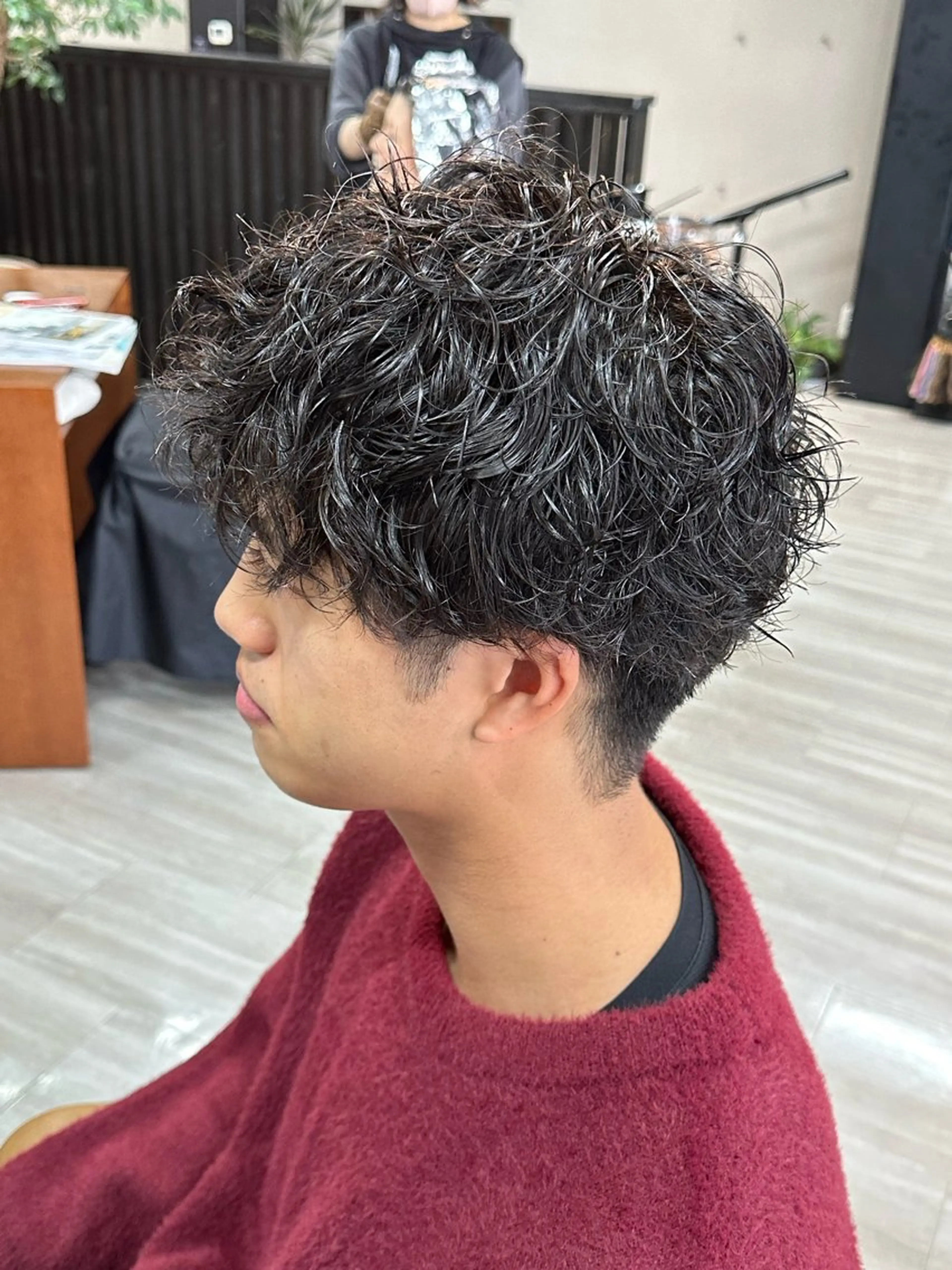 パーマ メンズ arika オケシ　リョウダイのヘアスタイル