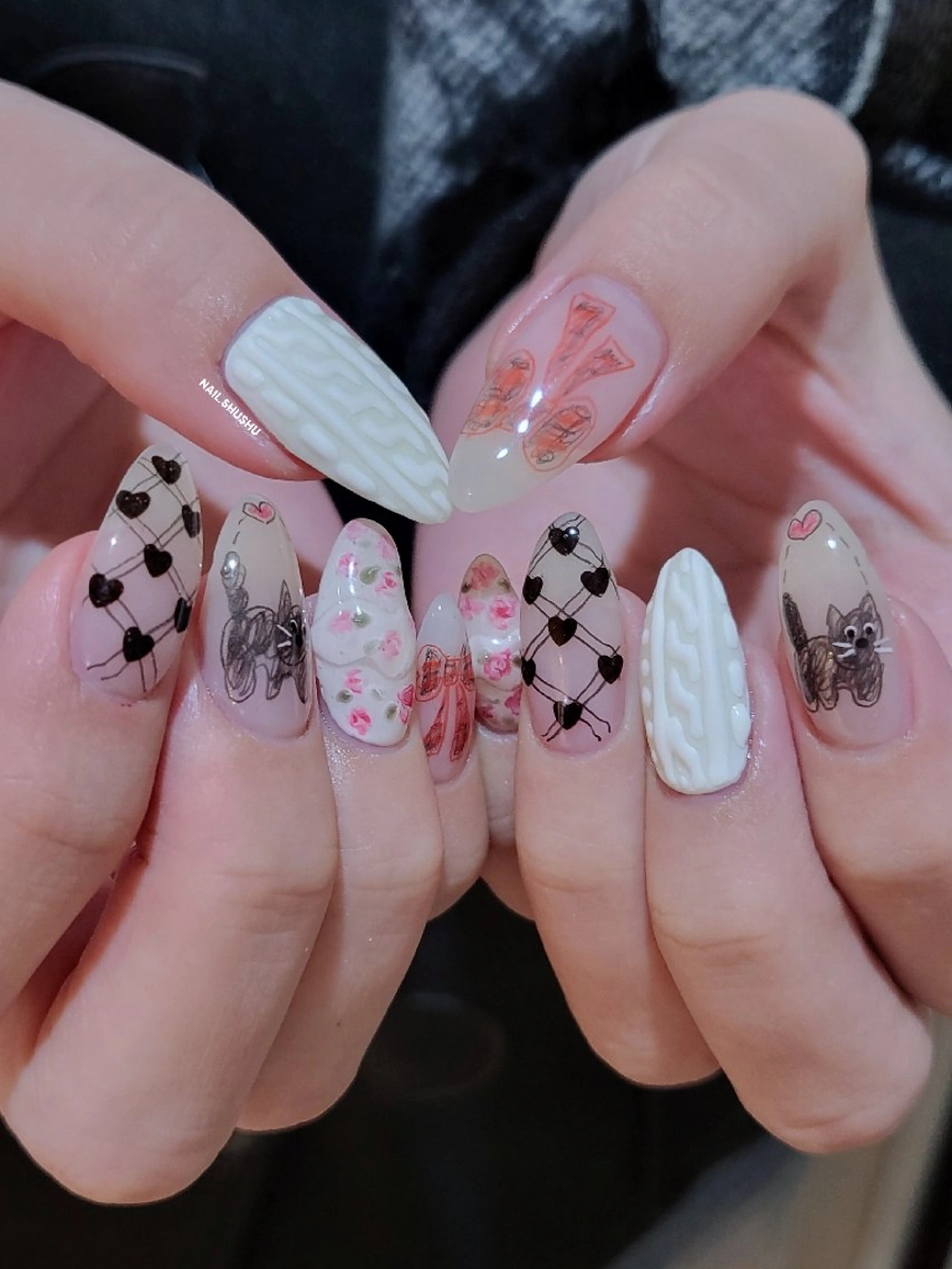 ネイル ハンドネイル 3dパーツ/流行り 👧shushu❤️のネイルデザイン