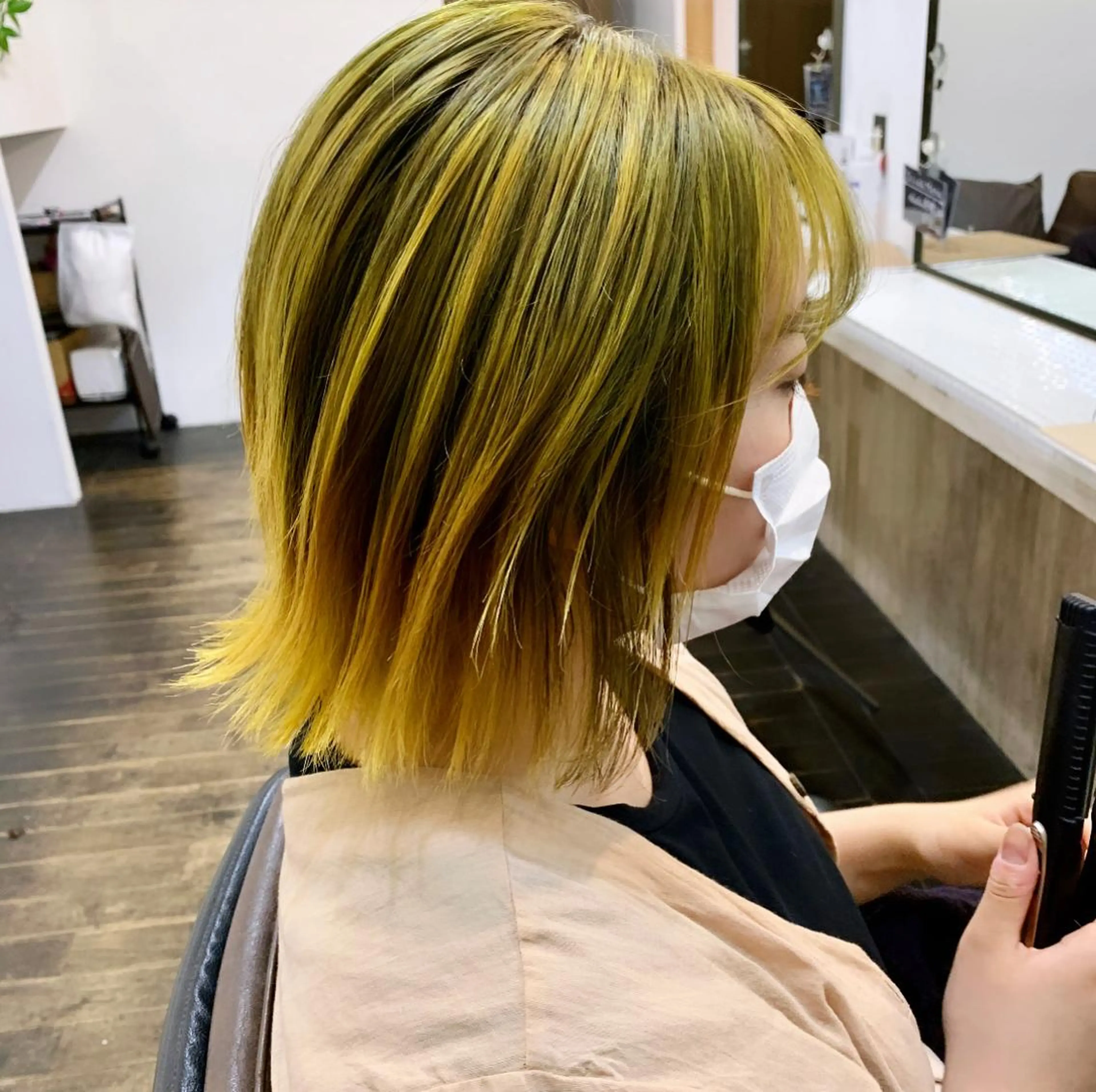 ショート ヘアカラー 中嶋 【ナカジマ】のヘアスタイル