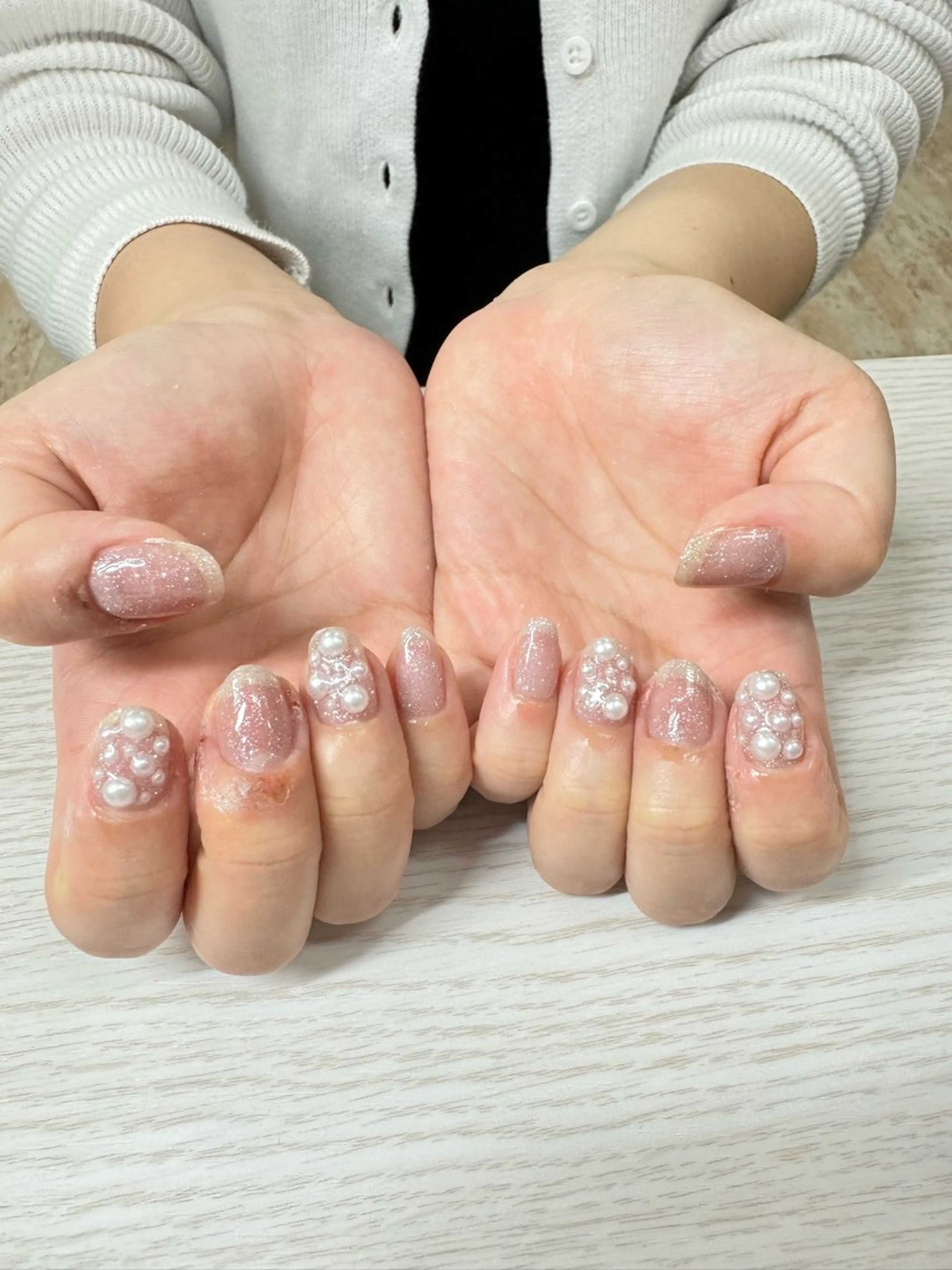 ネイル VENUSBELT 杏のネイルデザイン