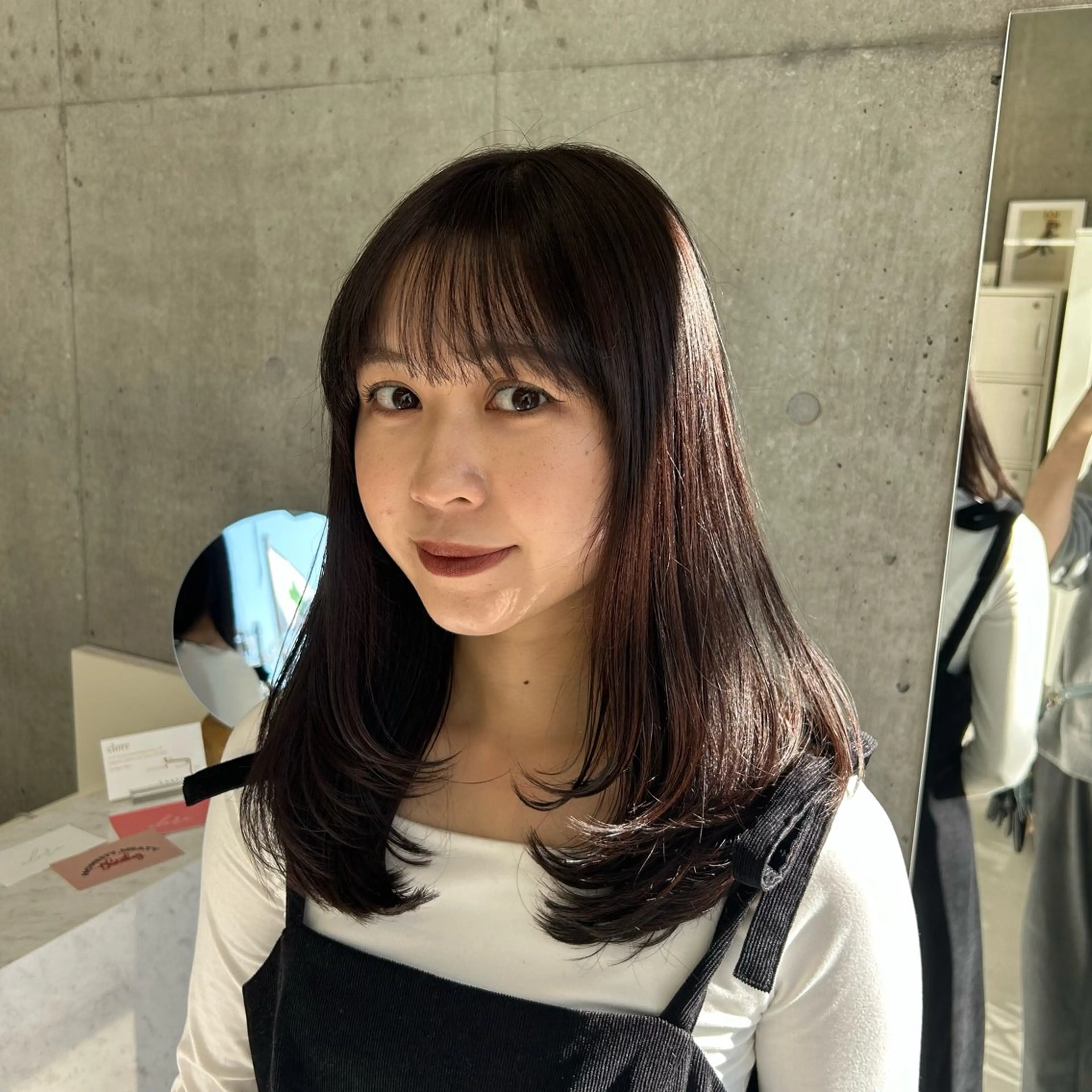 セミロング レイヤーカット カット ヘアカラー トリートメント Lomalia Yuuka/42🩵のヘアスタイル