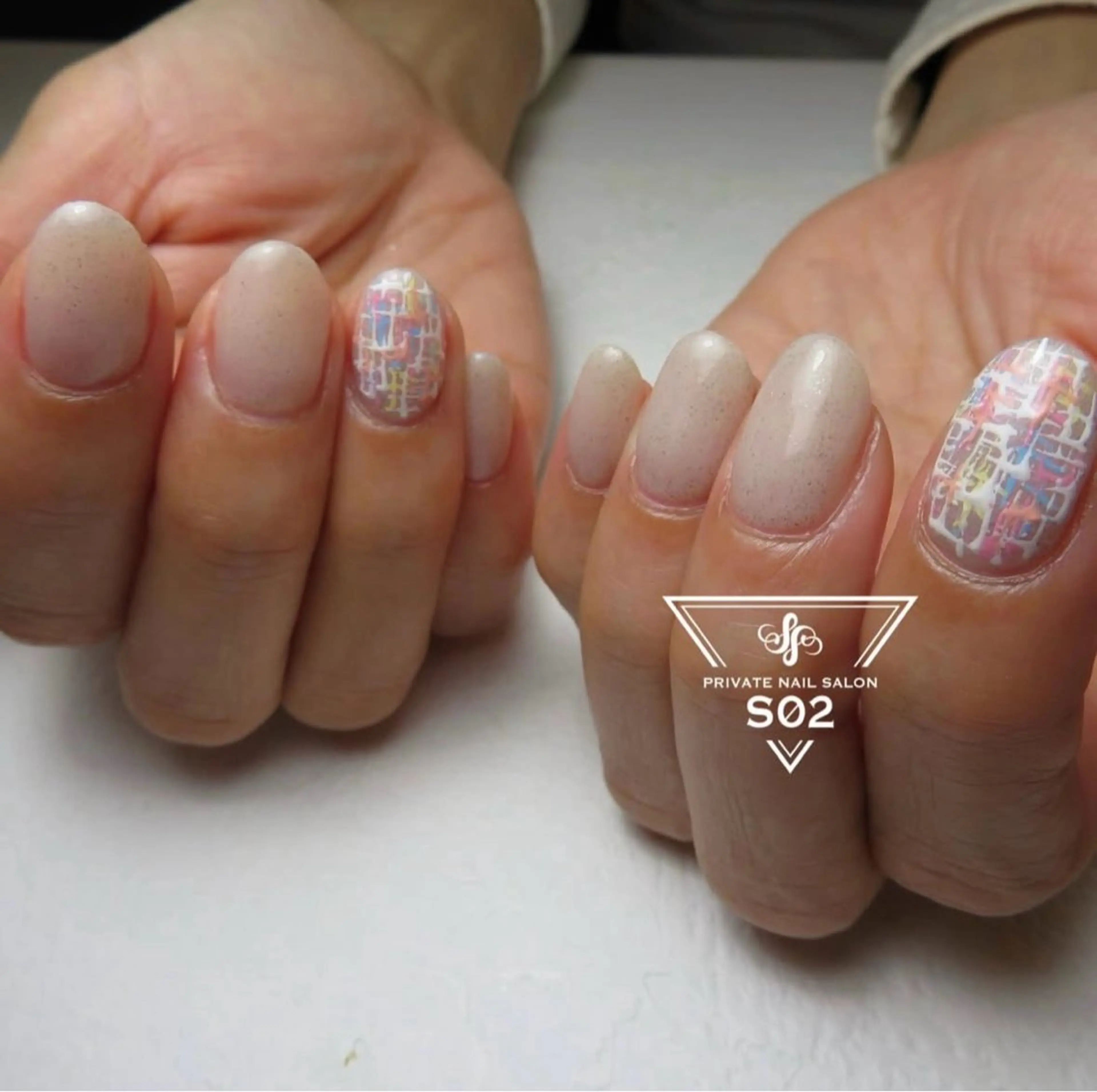 ネイル マットネイル S02 𝙲𝚑𝚒𝚎のネイルデザイン