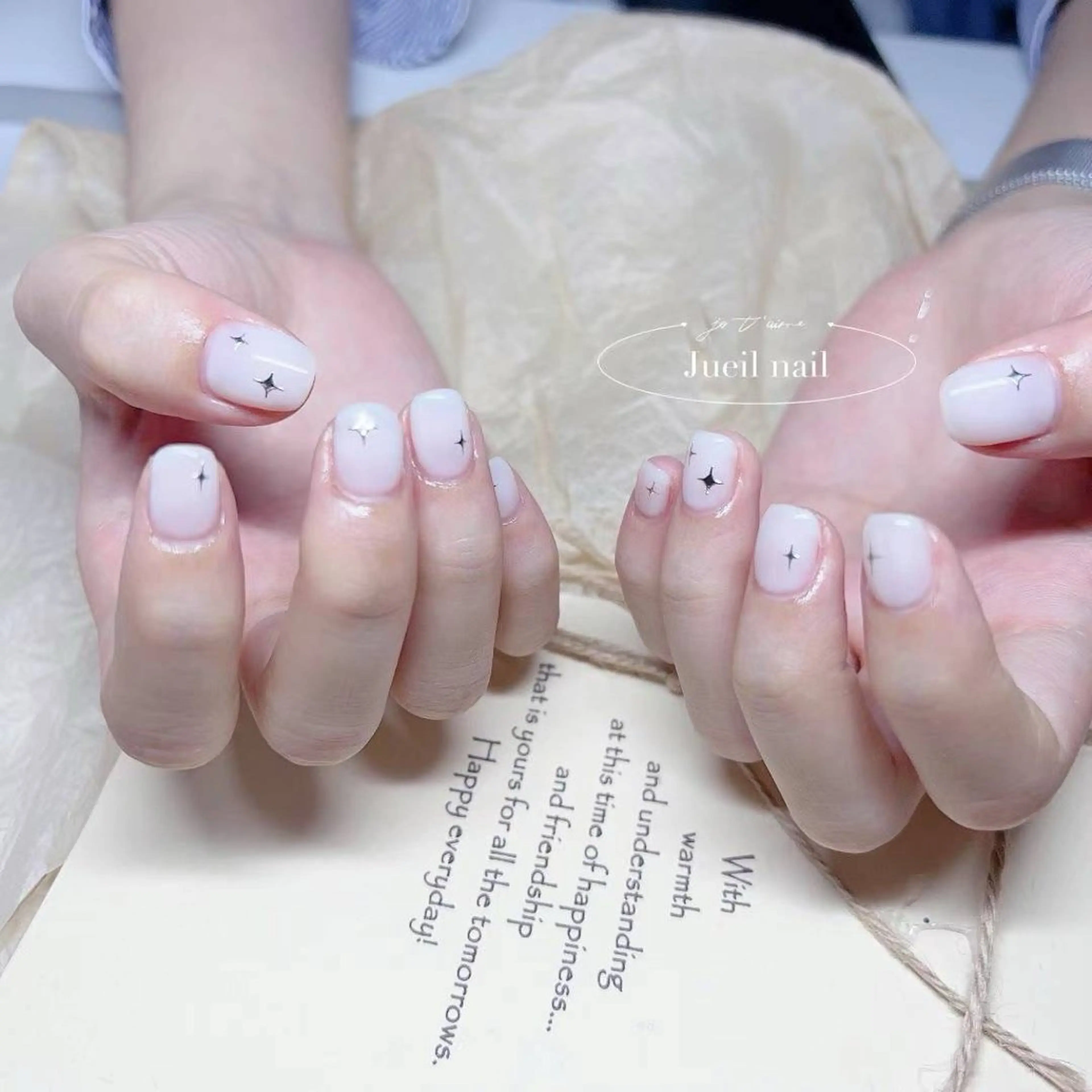 ネイル KURE ISAKIのネイルデザイン