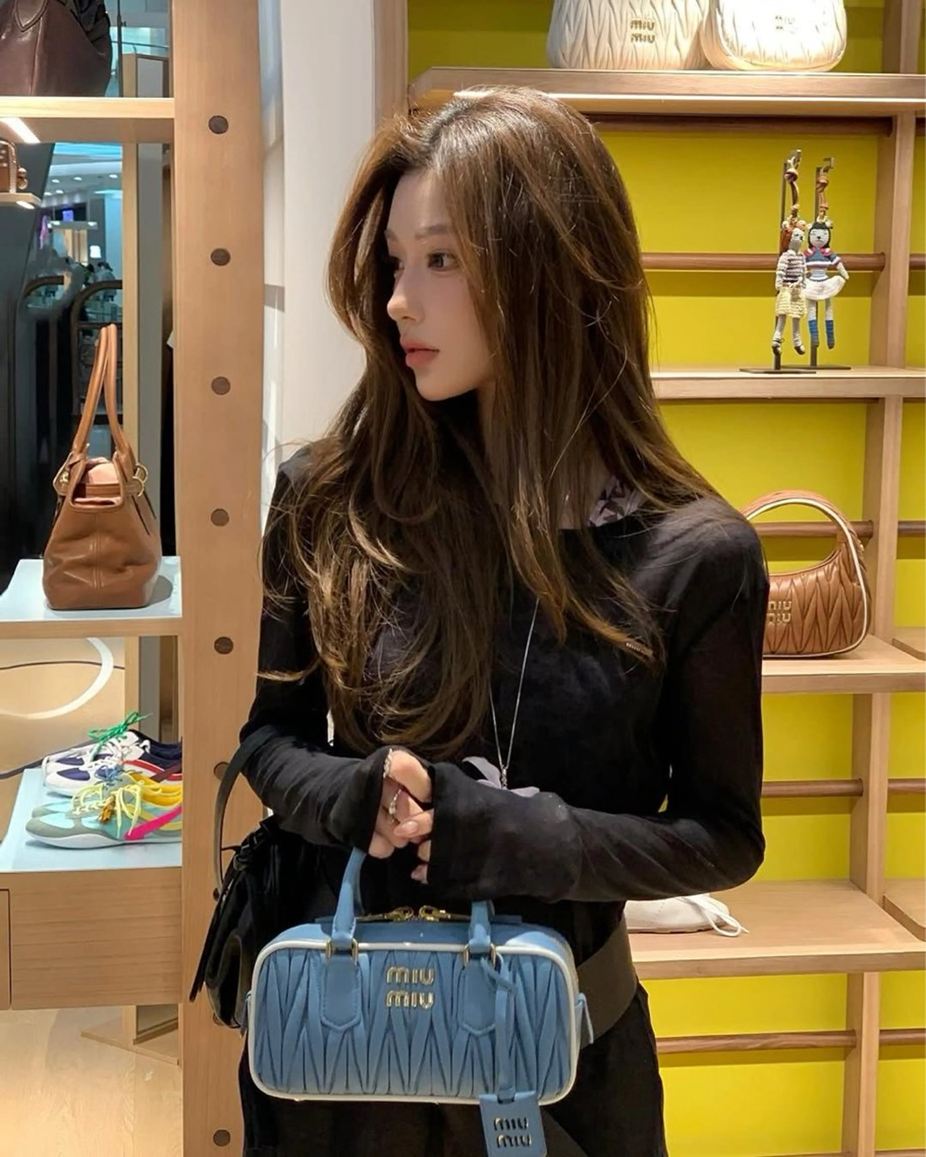 ロング カラー カット ヘアカラー トリートメント 中韓🇨🇳🇰🇷 🤍TAKAHIROのヘアスタイル