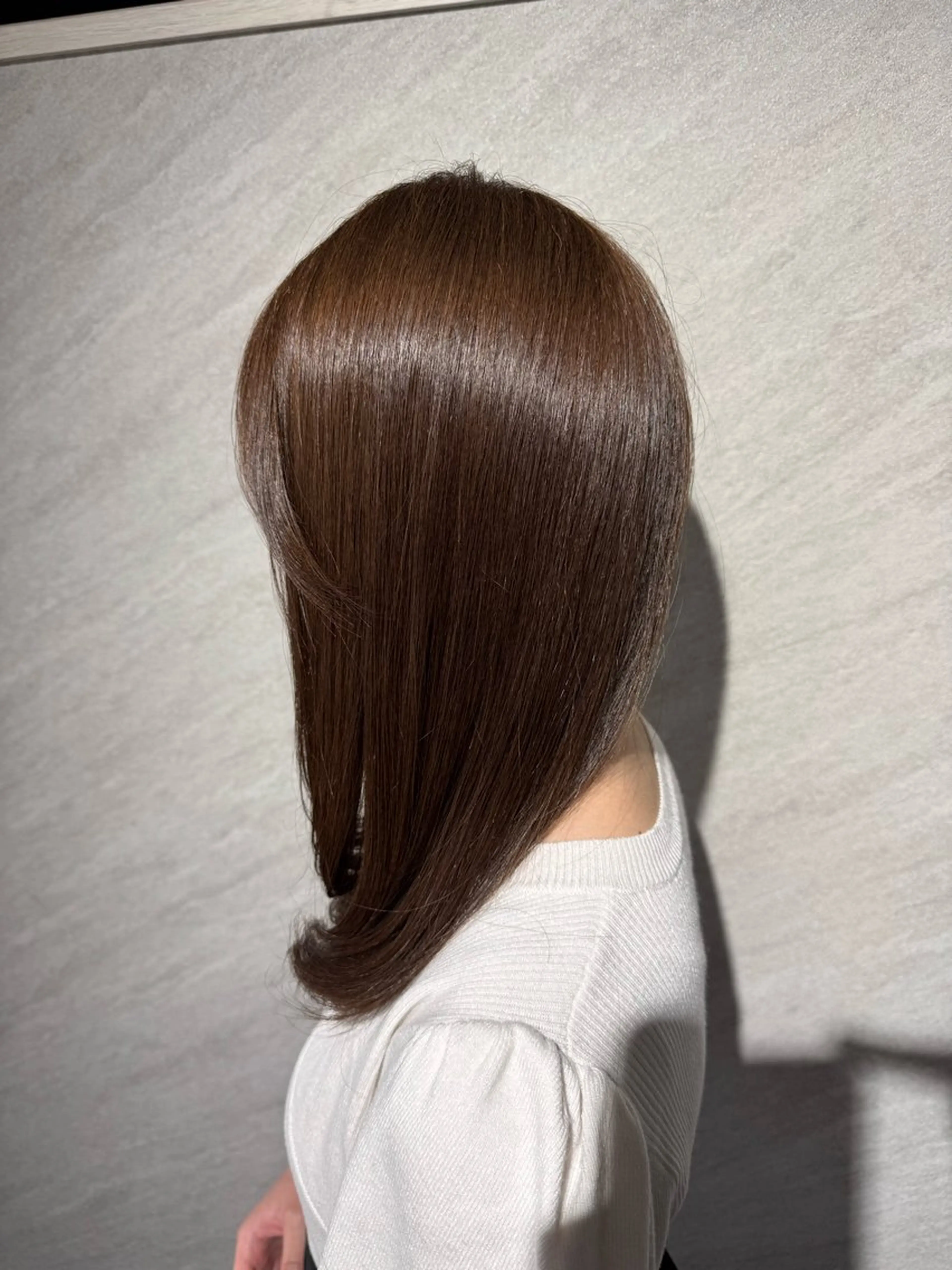 ミディアム カラー カット ヘアカラー トリートメント ANBEL所属・西宮市で髪質改善 縮毛矯正特化のヘアスタイル