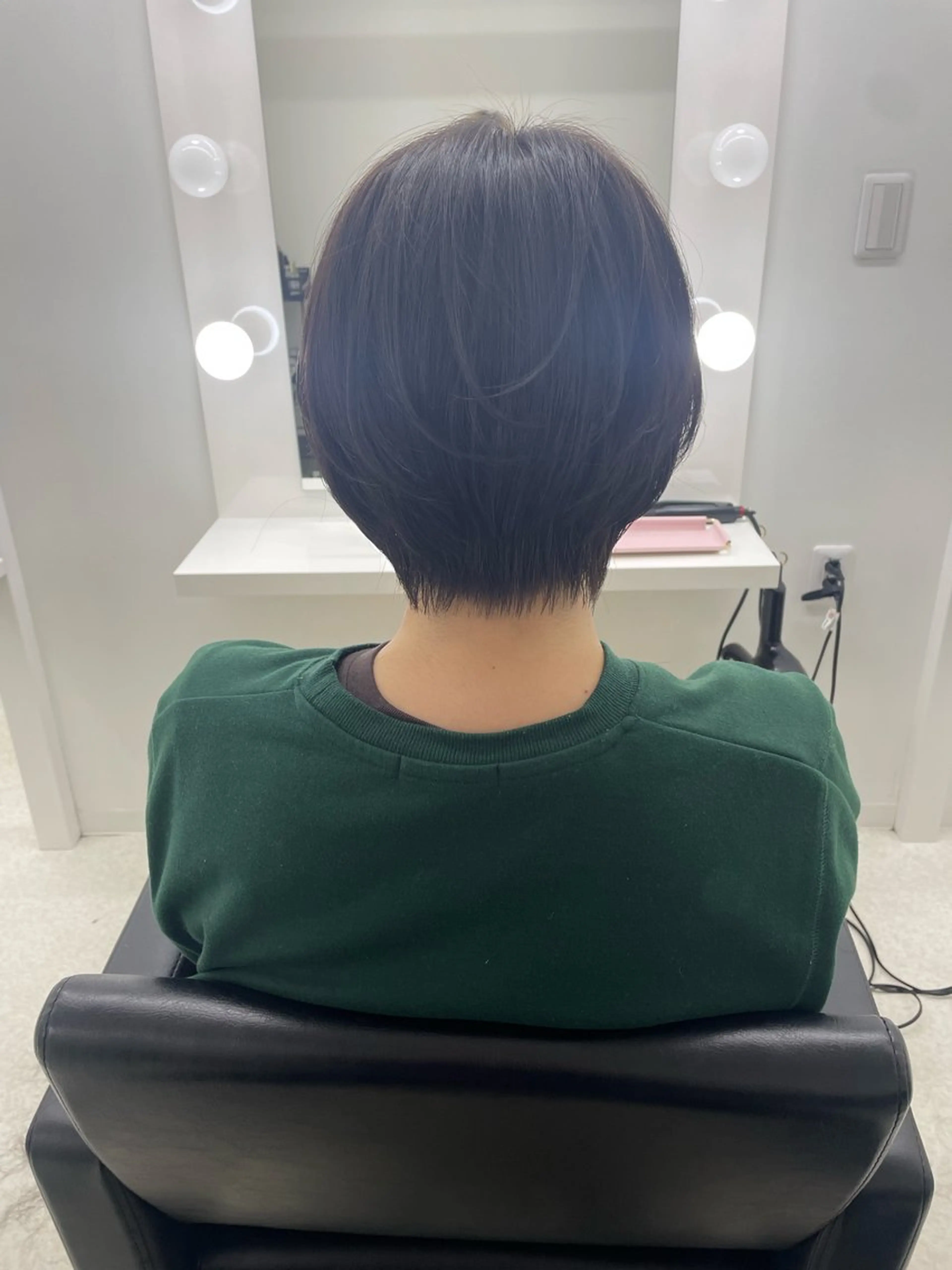 ショート カラー カット ヘアカラー 冨木 雄斗のヘアスタイル
