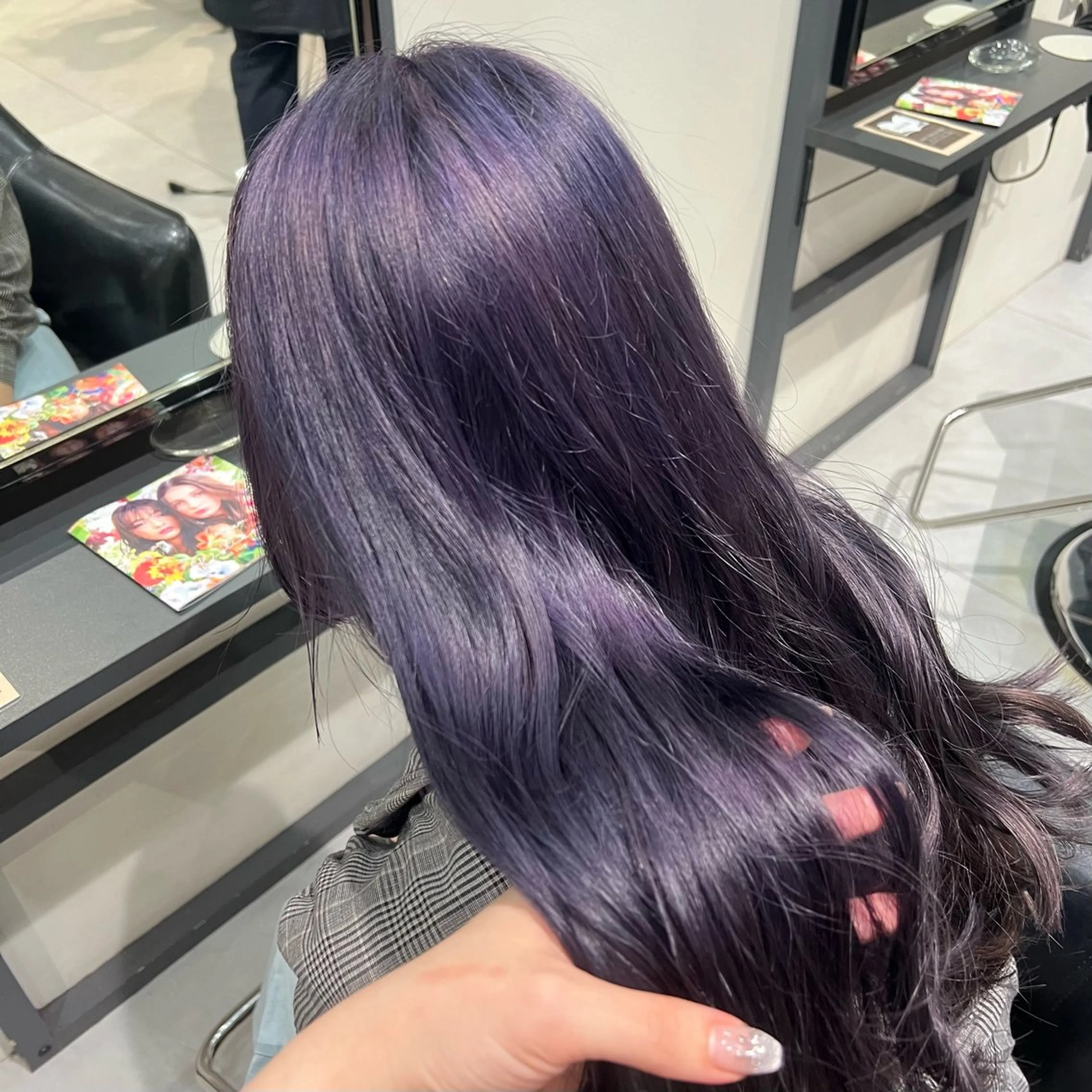 ロング カラー Neale. ユメのヘアスタイル