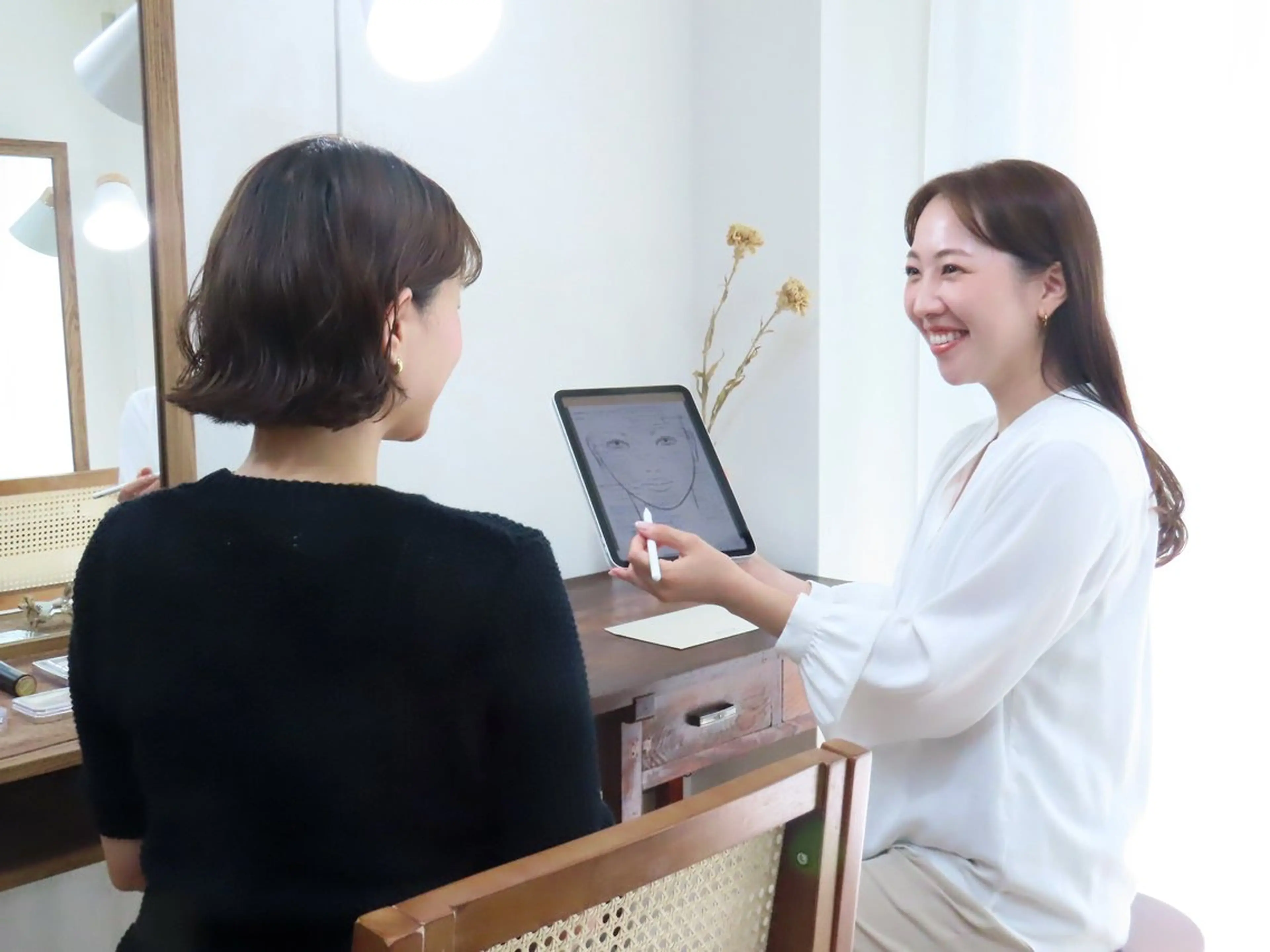 【20代限定トータル診断120分】16タイプパーソナルカラー診断×骨格×顔の写真