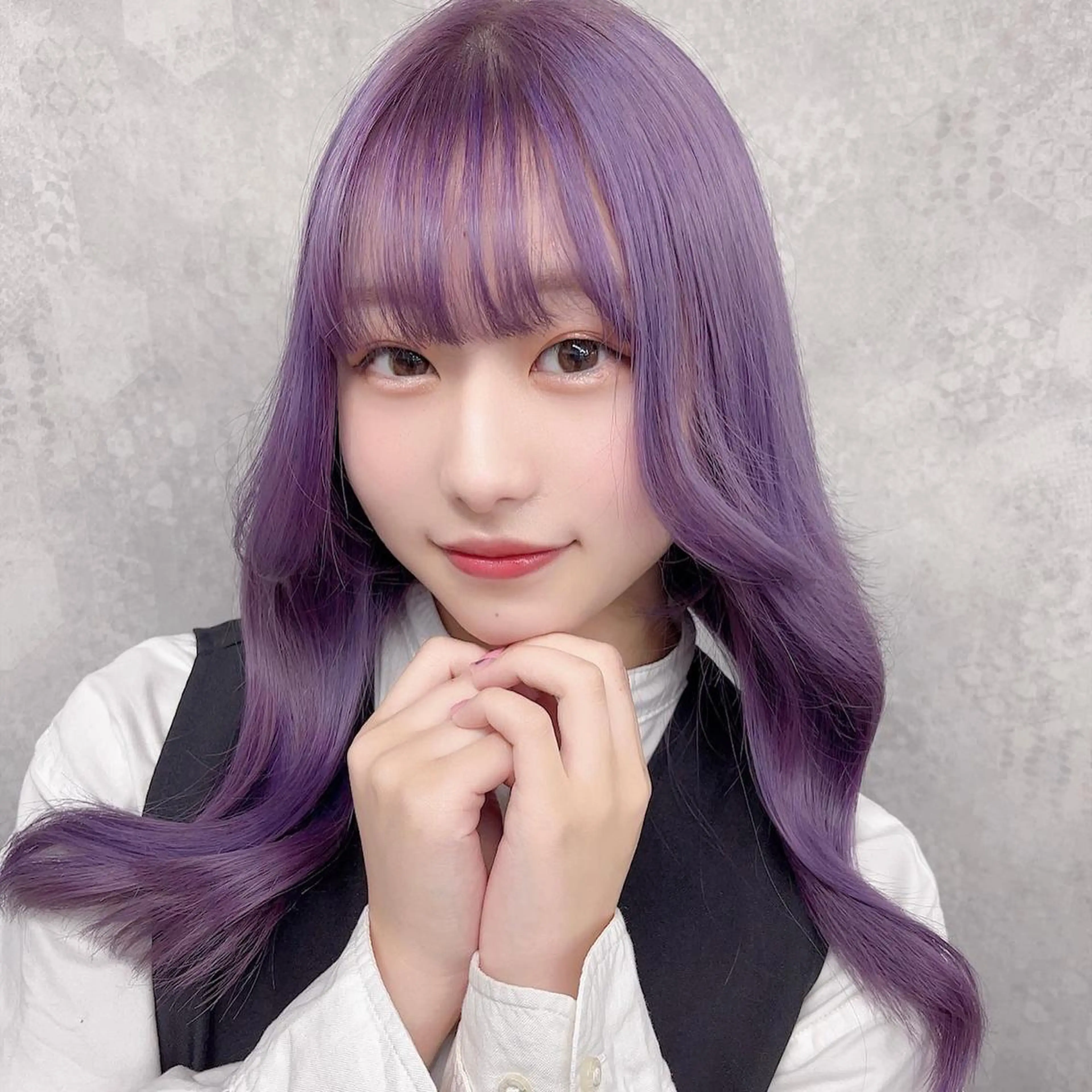 ロング カラー ヘアアレンジ ヘアカラー トリートメント ヘアセット 韓国レイヤーカット/ 儚げカラーチナツのヘアスタイル