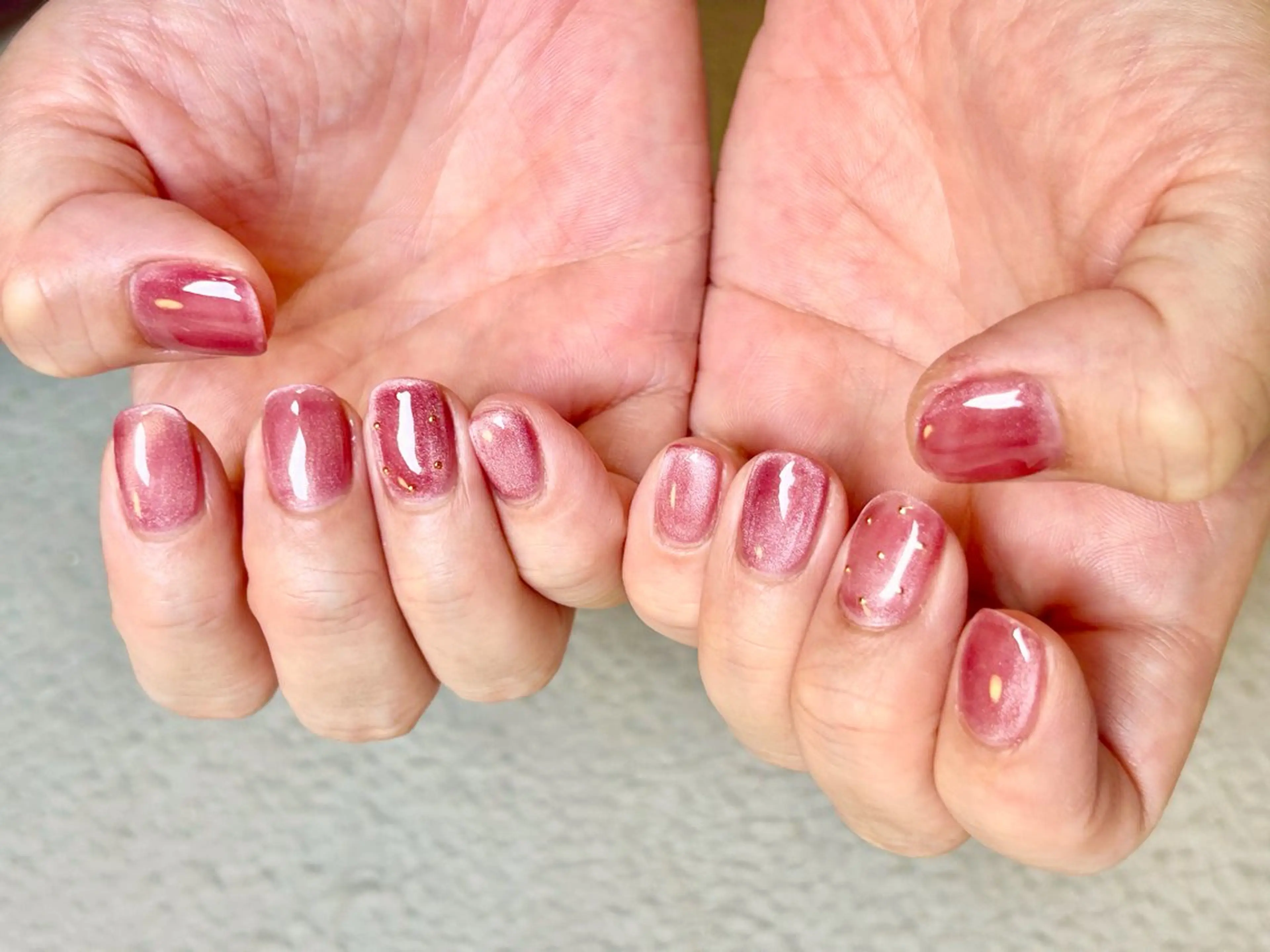 ネイル オーロラネイル フットネイル フレンチネイル ジェルネイル 韓国ネイル kiki nail &brow二子玉川の眉毛・アイブロウイメージ