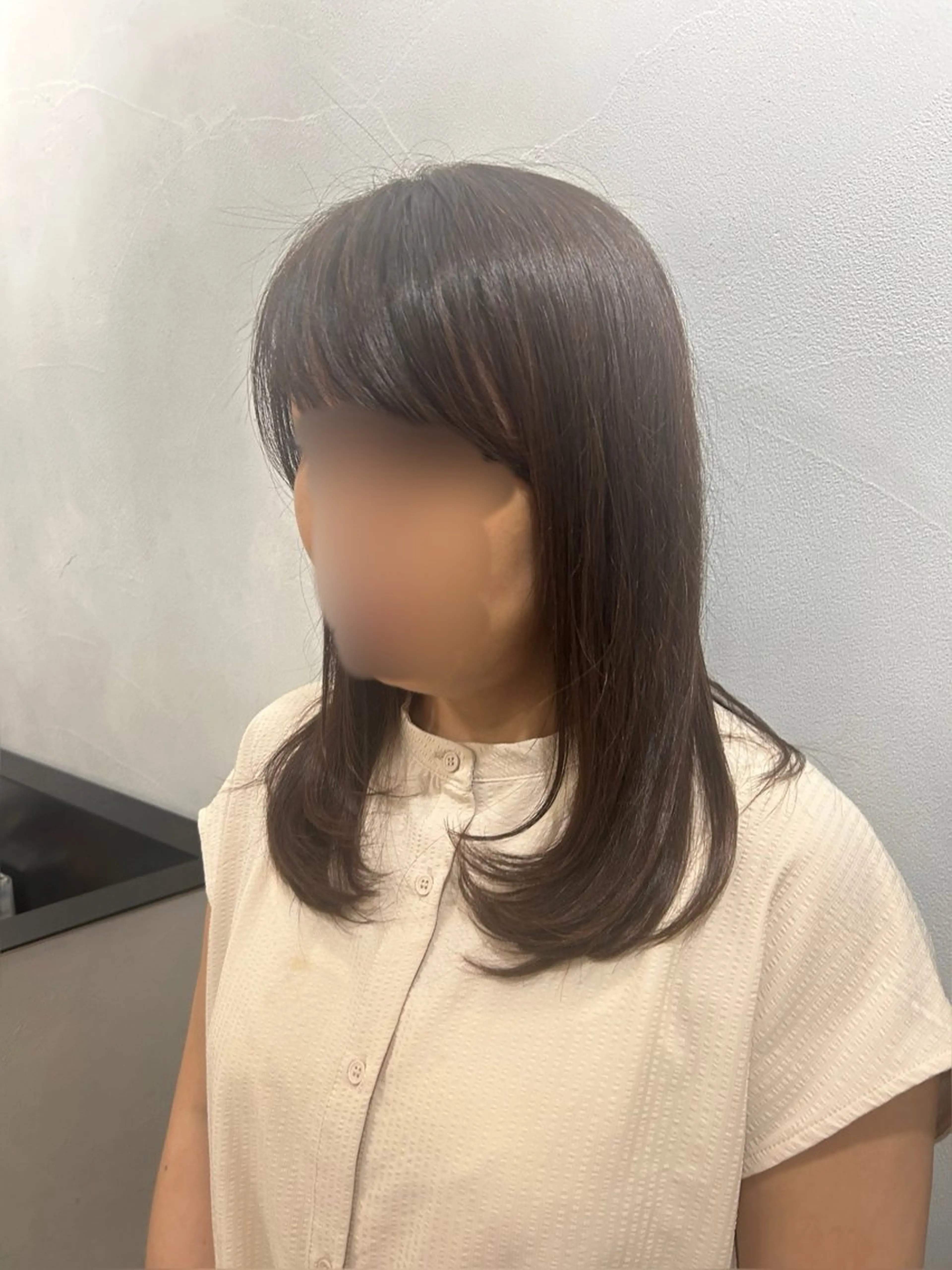 ミディアム レイヤーカット ITbyALBUM藤沢店所属・IT by ALBUM立川のヘアスタイル