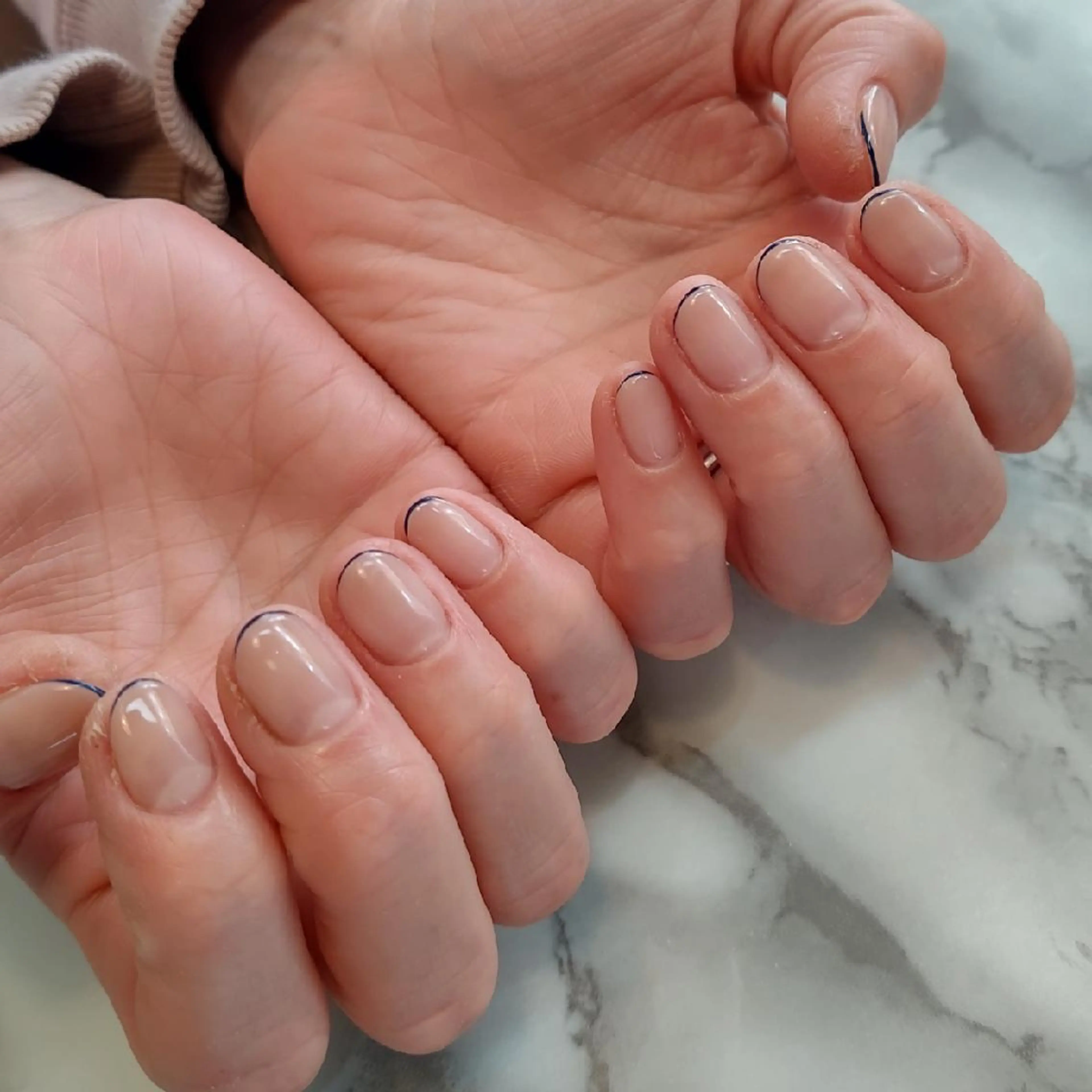 ネイル フレンチネイル ジェヌインネイル 河内のネイルデザイン