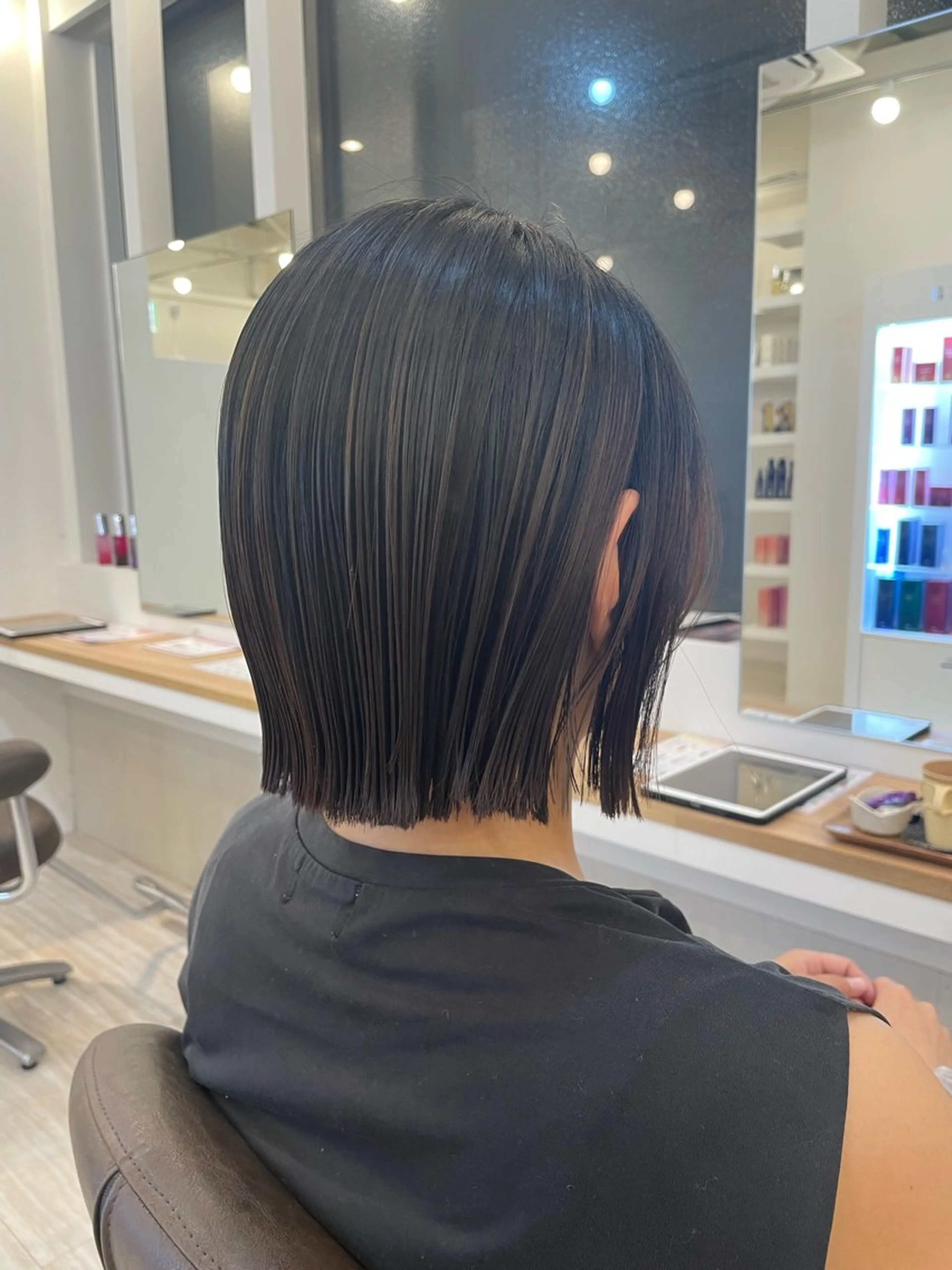 ミディアム ボブ 山下 柚奈のヘアスタイル