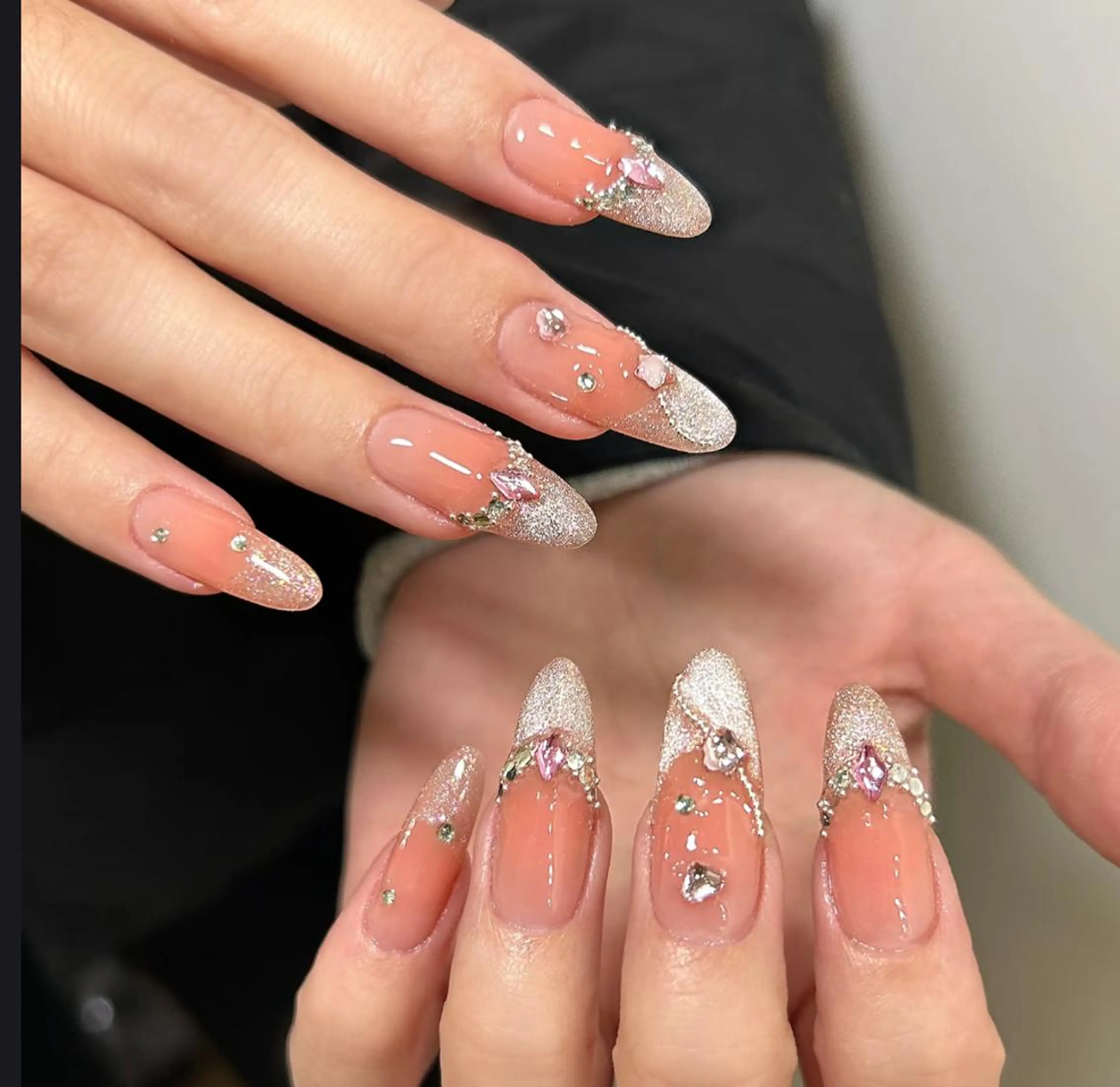 ネイル ハンドネイル 🎀 Ayaka_nailのネイルデザイン
