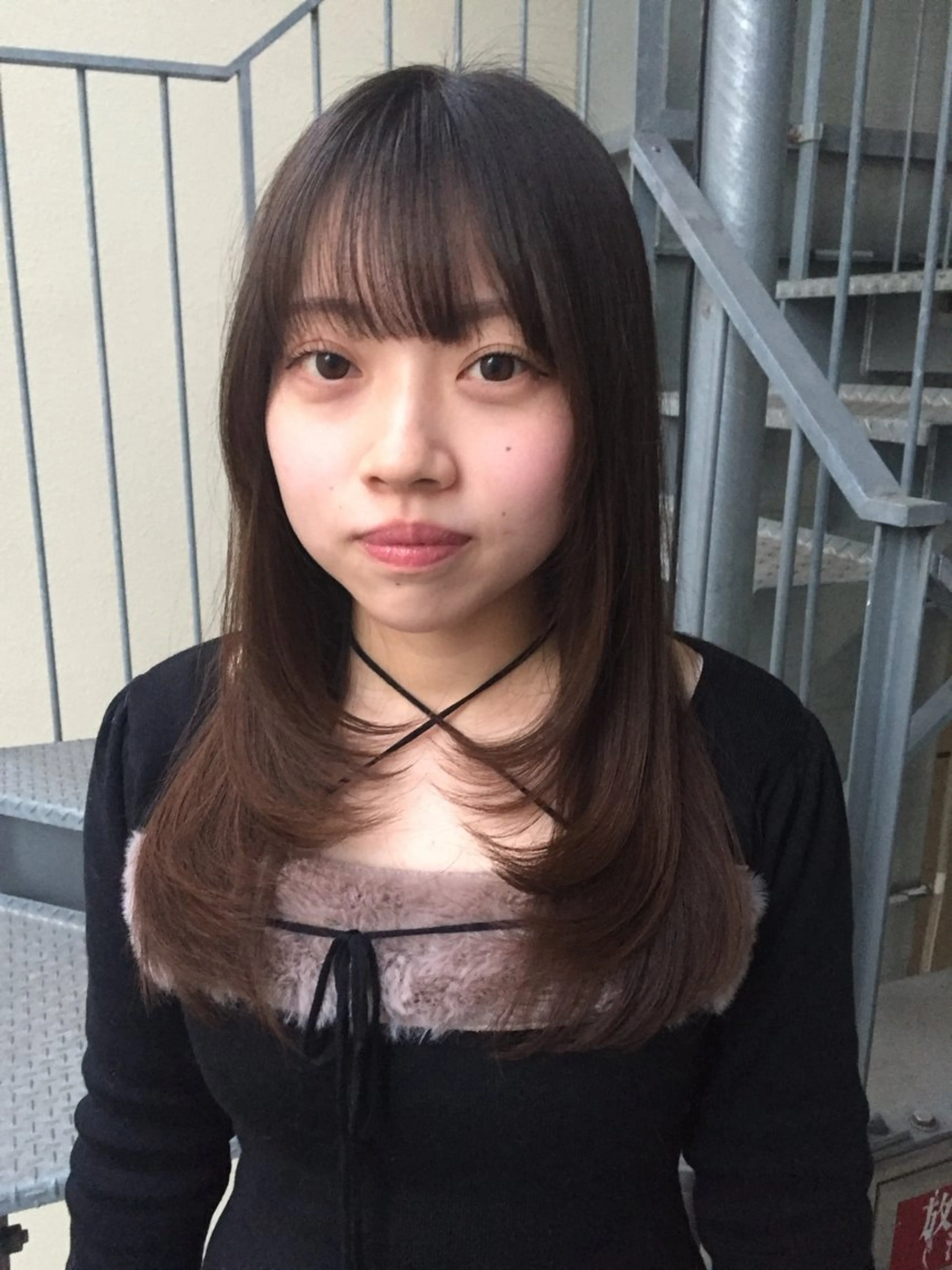 ロング カット 髙林 優衣のヘアスタイル