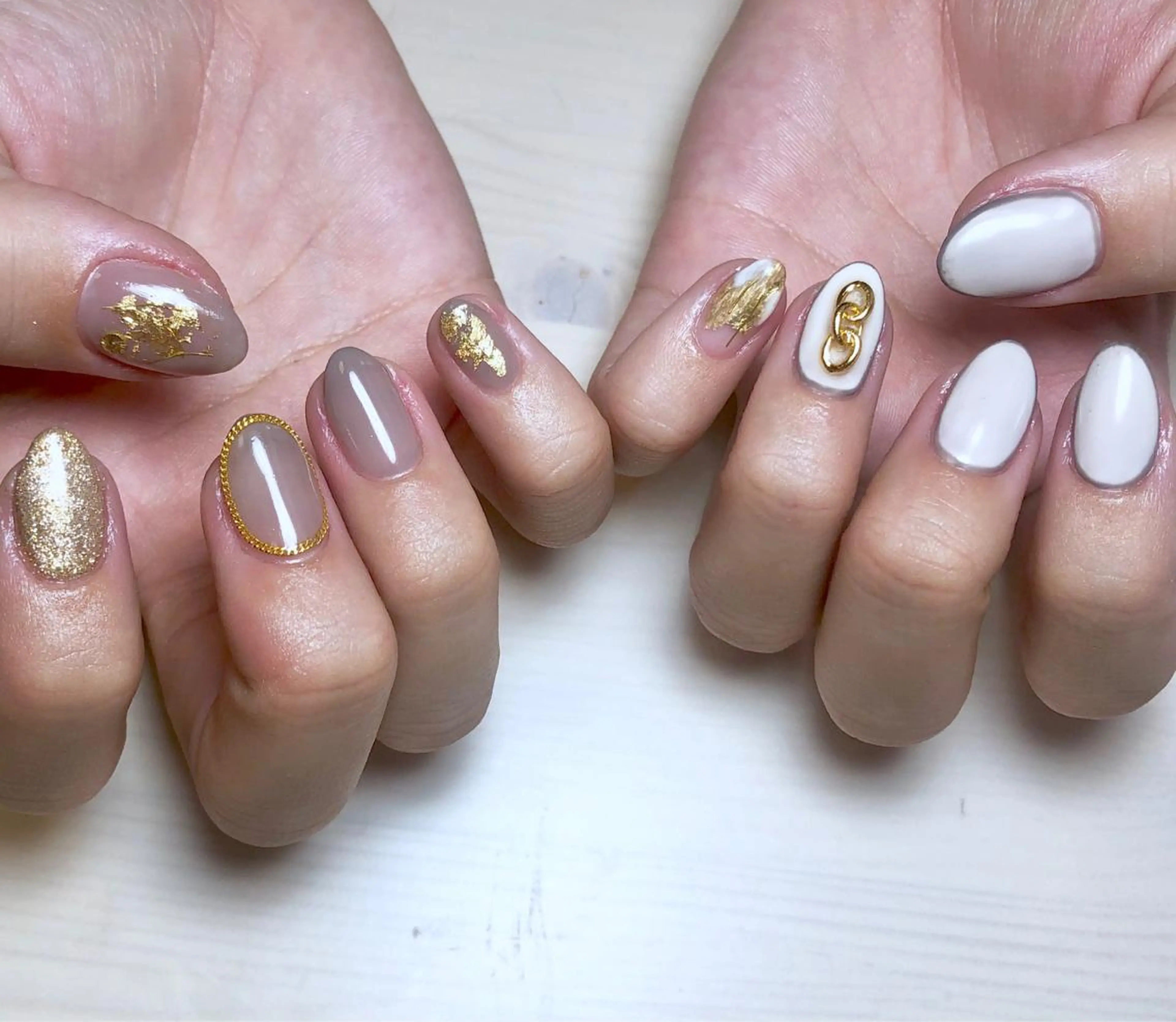 ネイル クレアトゥール華 都賀店所属・三橋 結菜のネイルデザイン