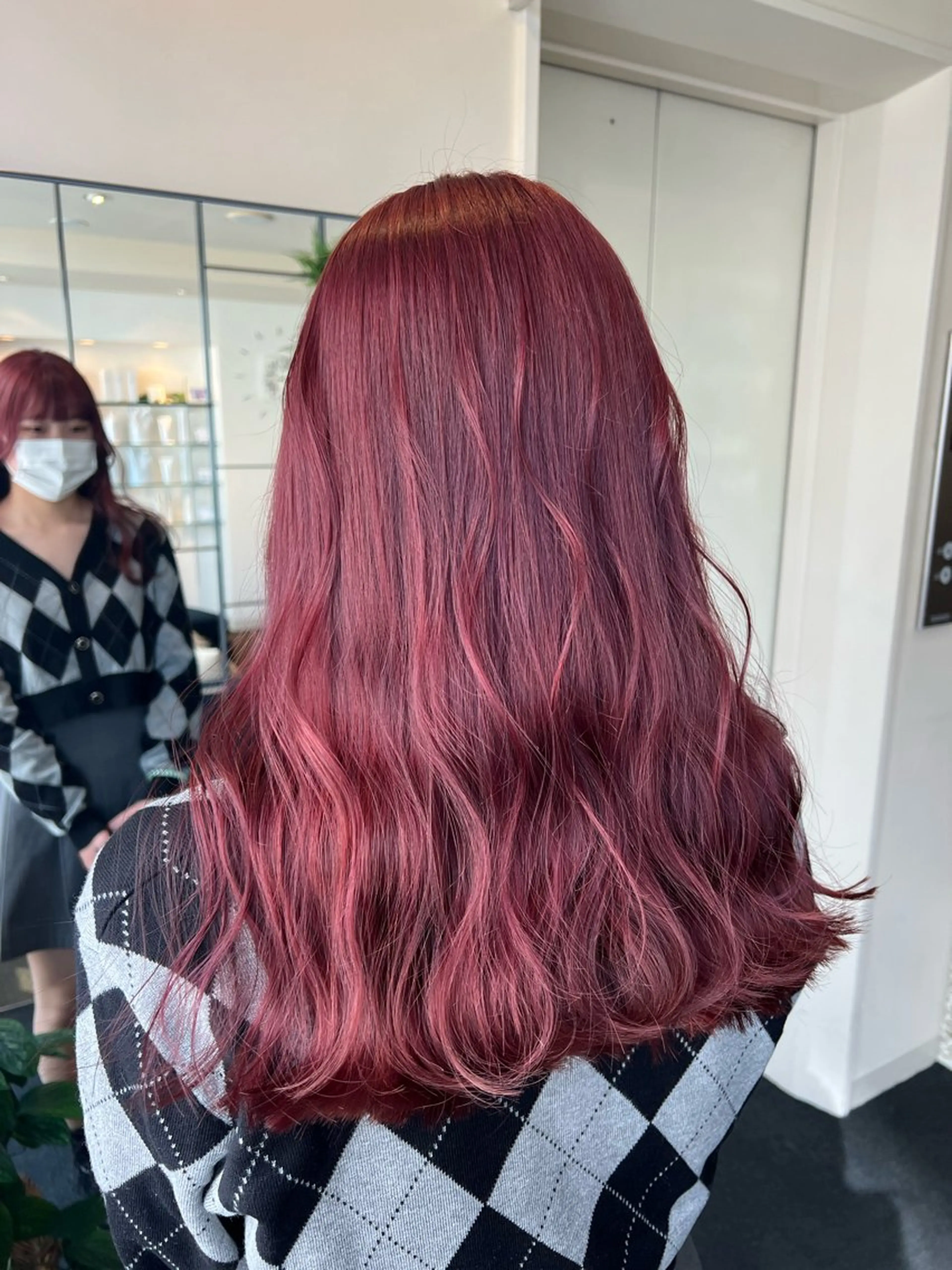 ロング ヘアカラー Hanna by W_SALONのヘアスタイル