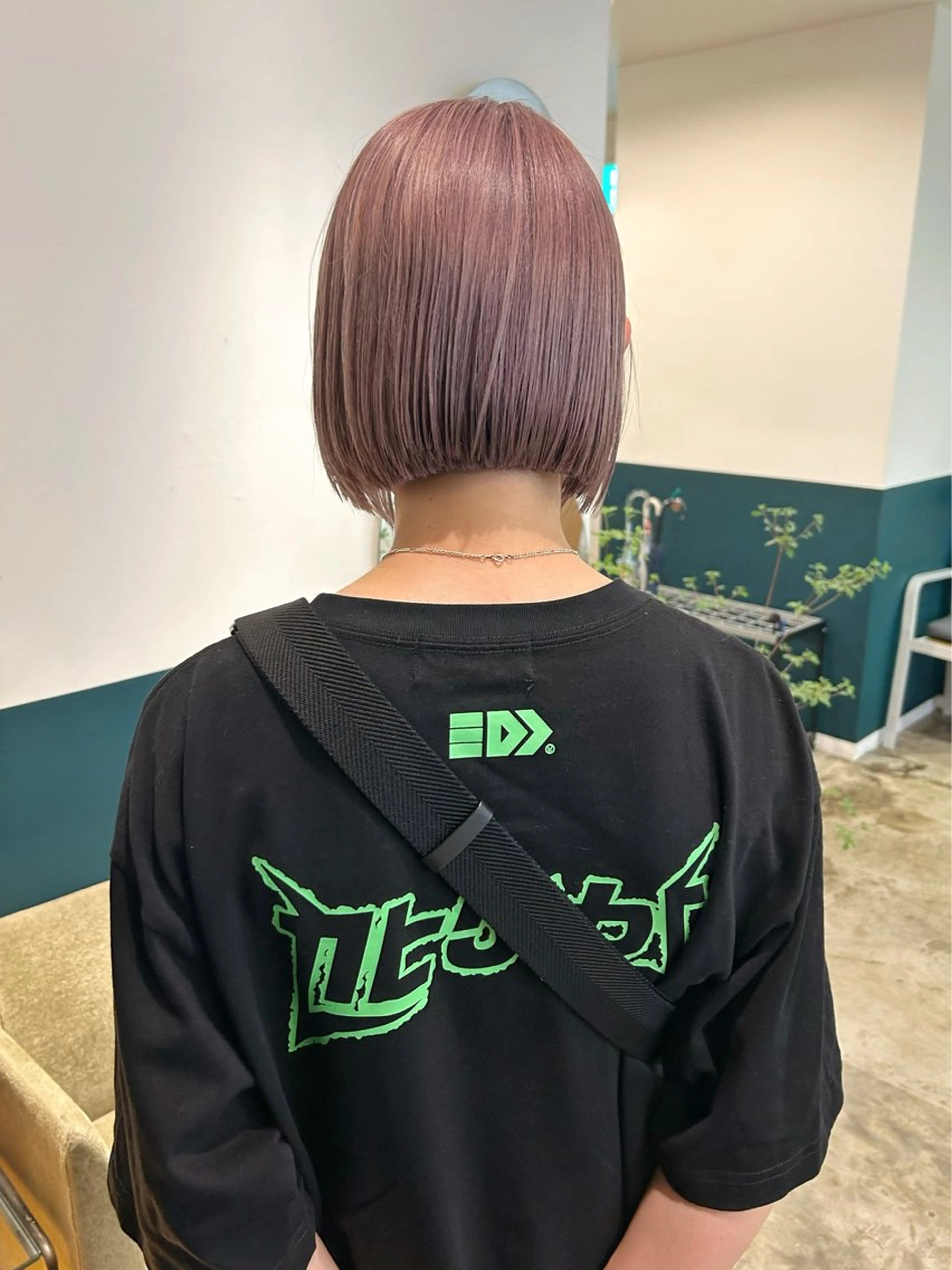 ショート カラー ラベンダーカラー ピンクカラー ピンクラベンダー カット ヘアカラー カラーリスト菅野 竜矢🌈のヘアスタイル