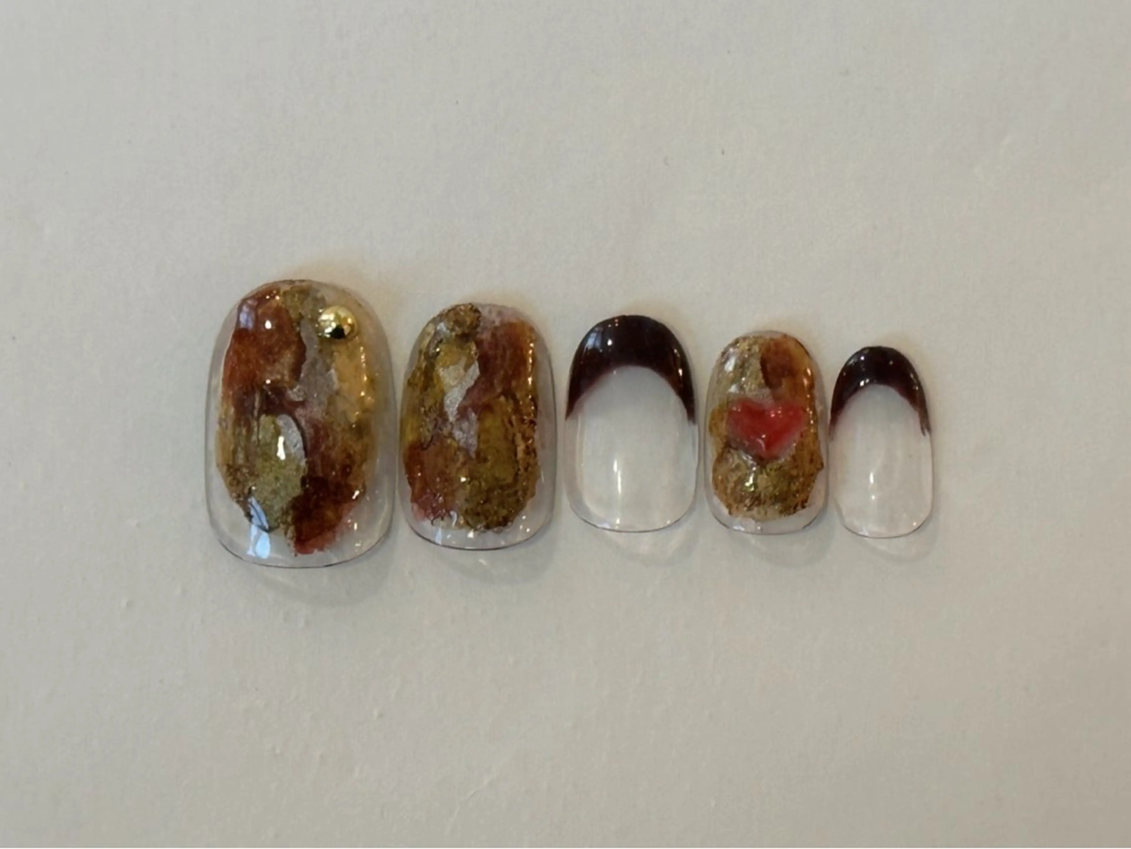 ネイル ニュアンスネイル バレンタイン ハンドネイル Nail Katoのネイルデザイン