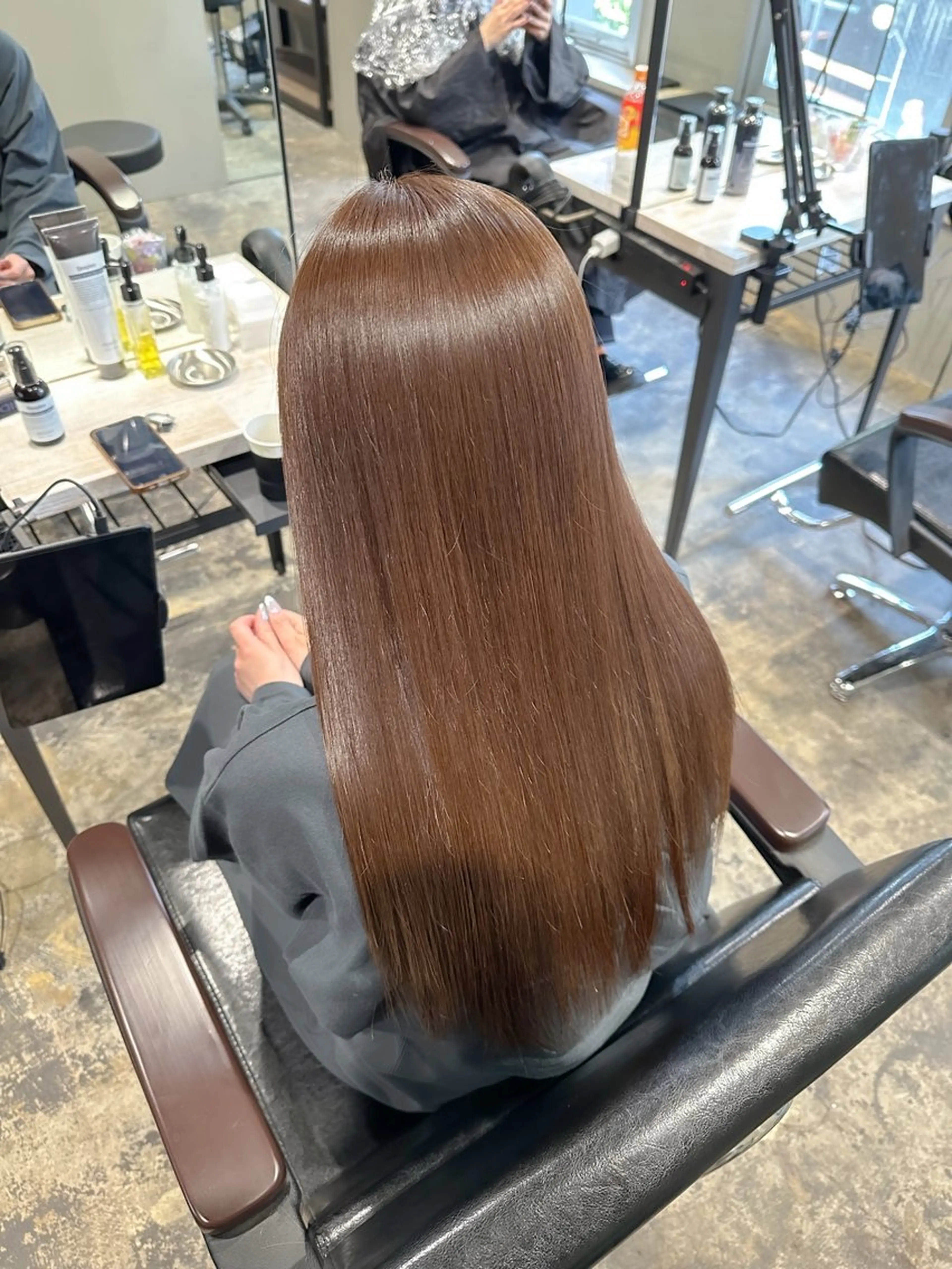 ロング カラー ヘアカラー トリートメント ハイトーン･髪質改善 MIOKAのヘアスタイル