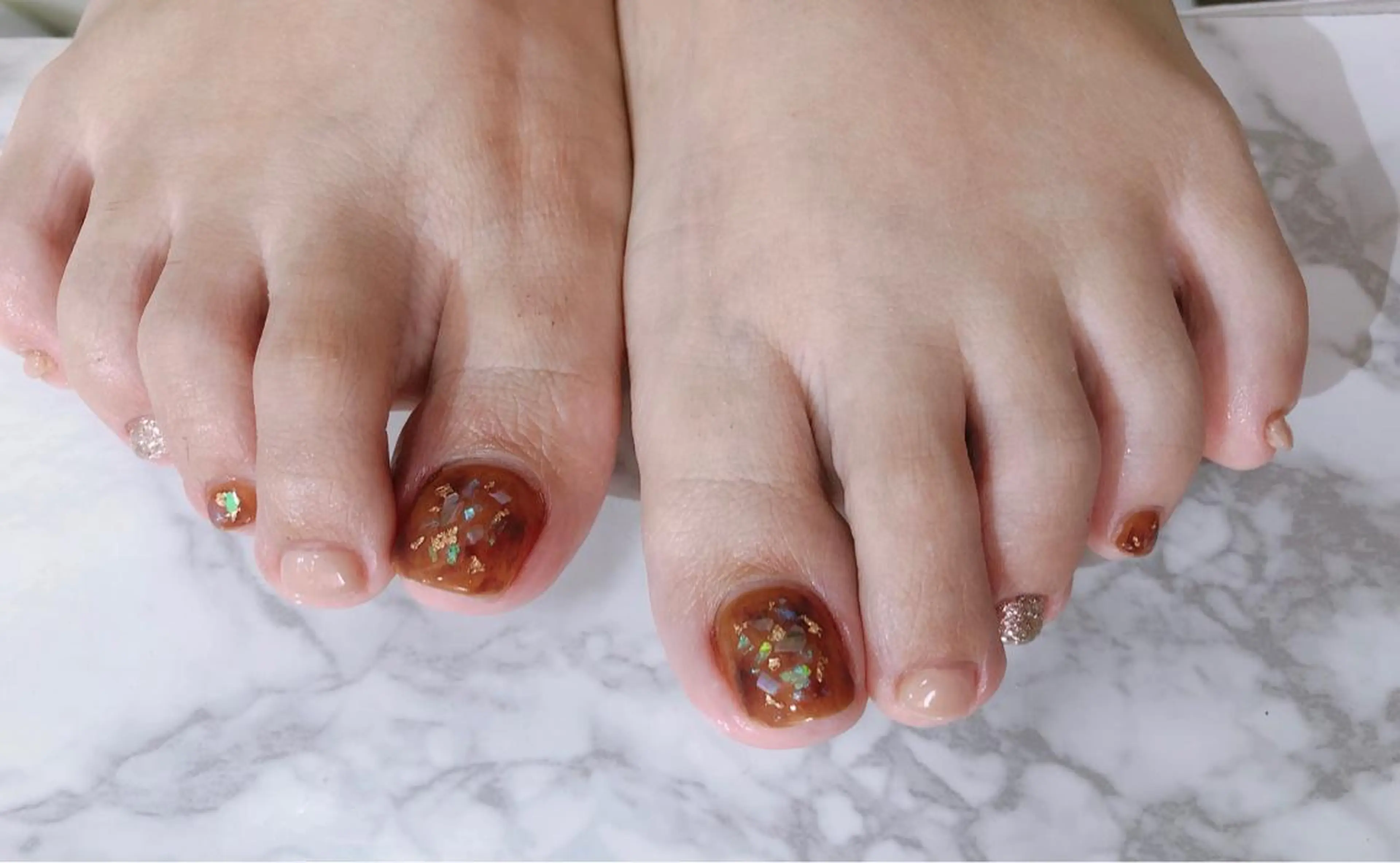 ネイル フットネイル Regaro i.sのネイルデザイン