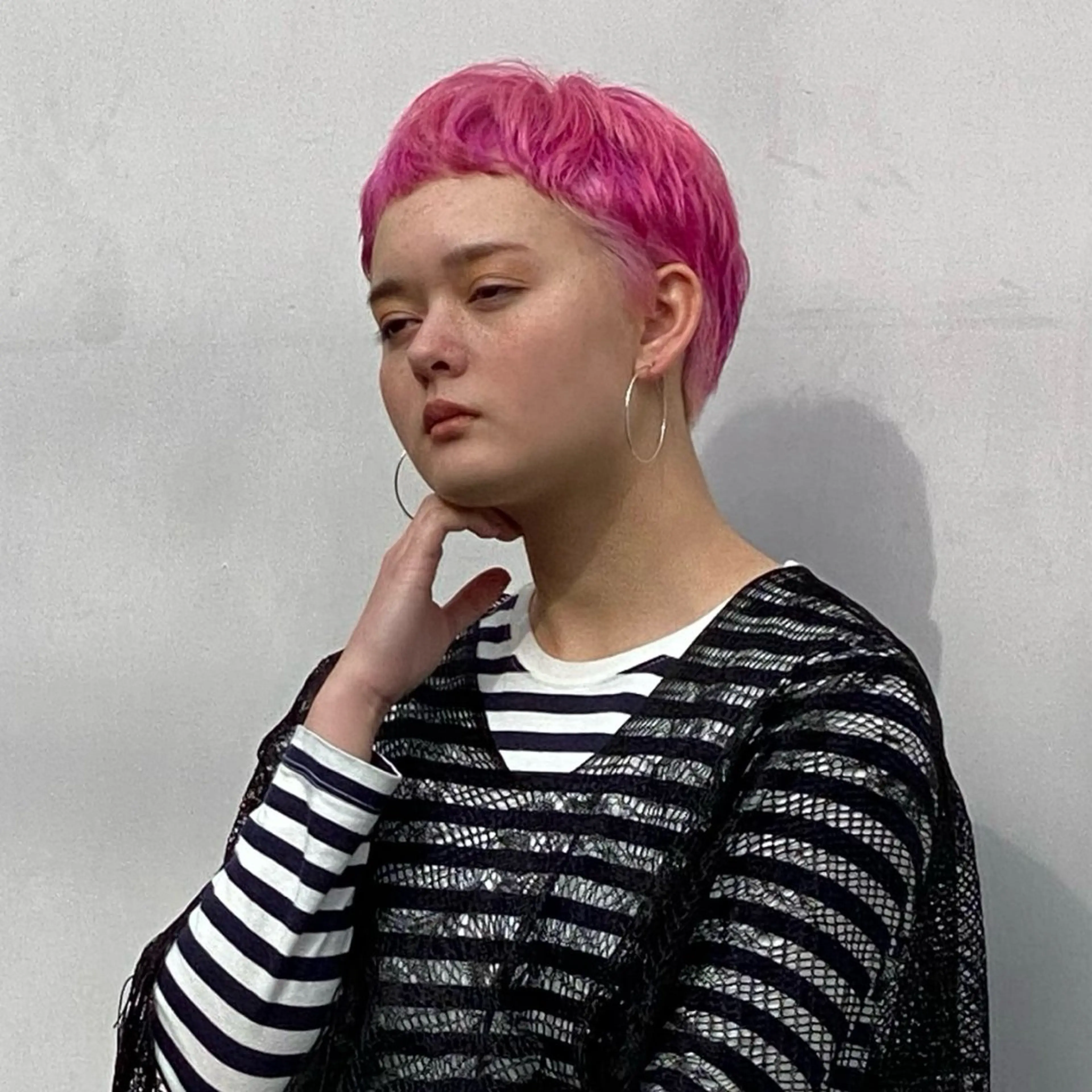 ショート カラー ピンクカラー カワタ リュウセイのヘアスタイル