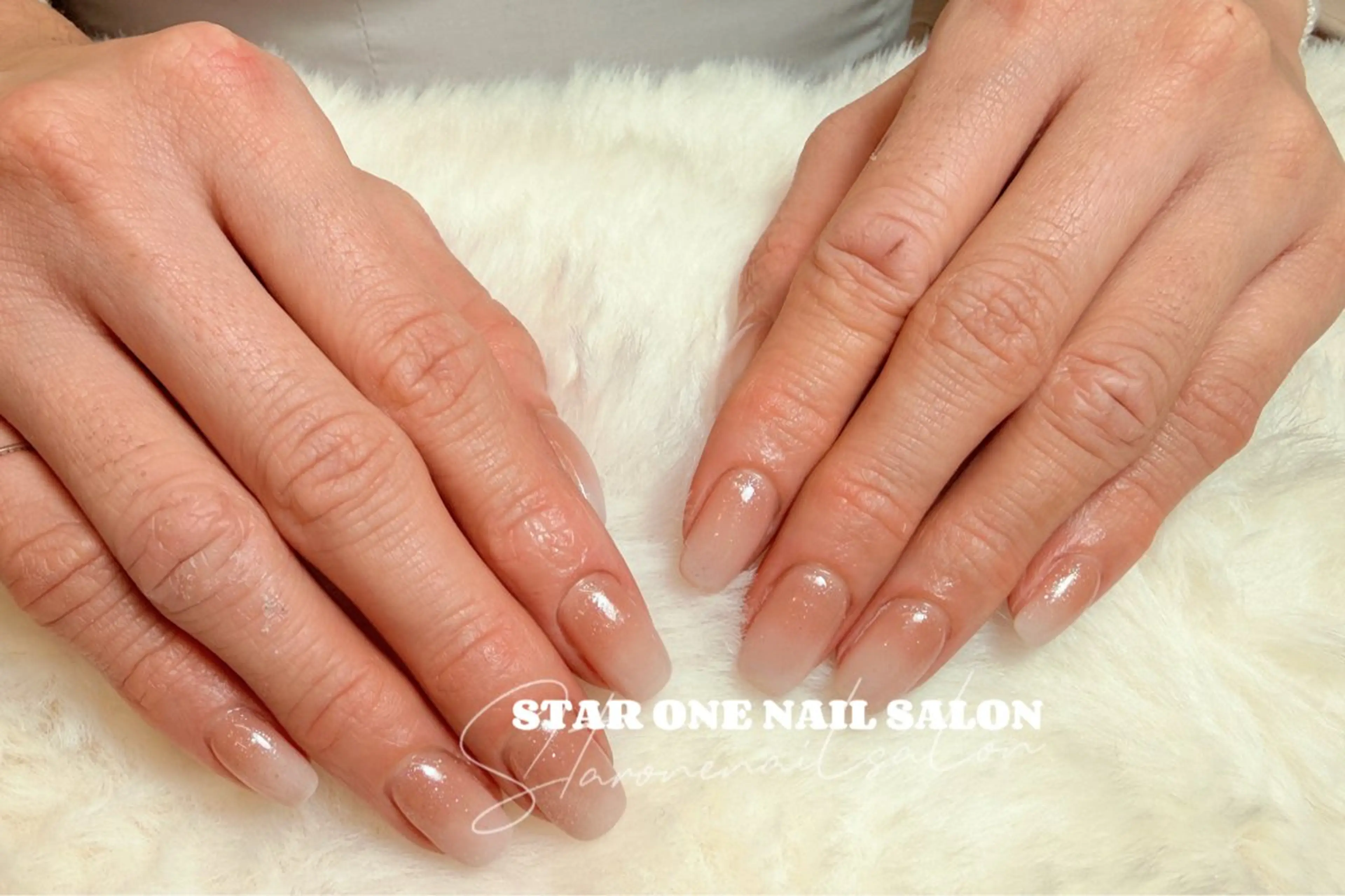 ネイル ハンドネイル 星 あみのネイルデザイン