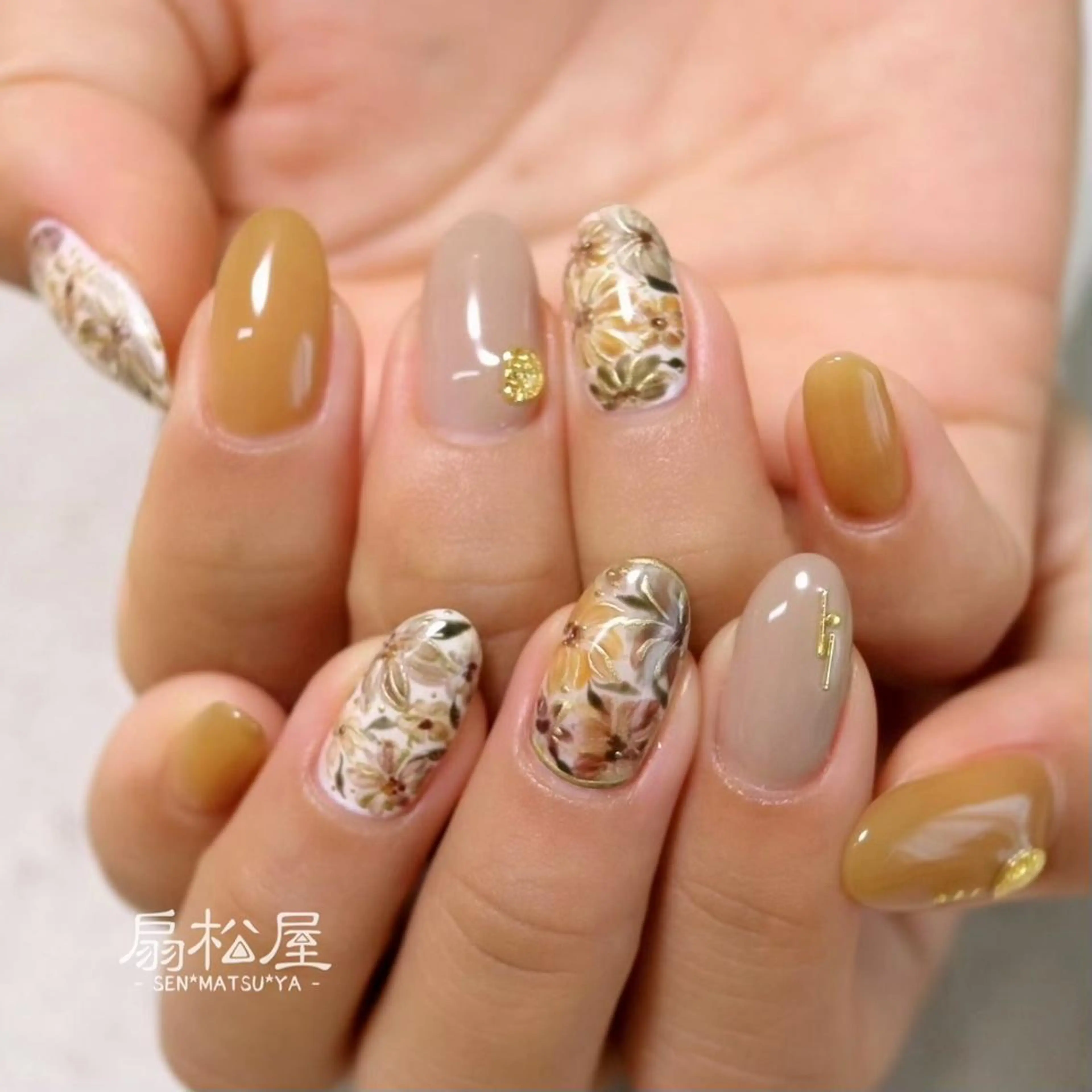 ネイル 扇松屋 marie.nのネイルデザイン