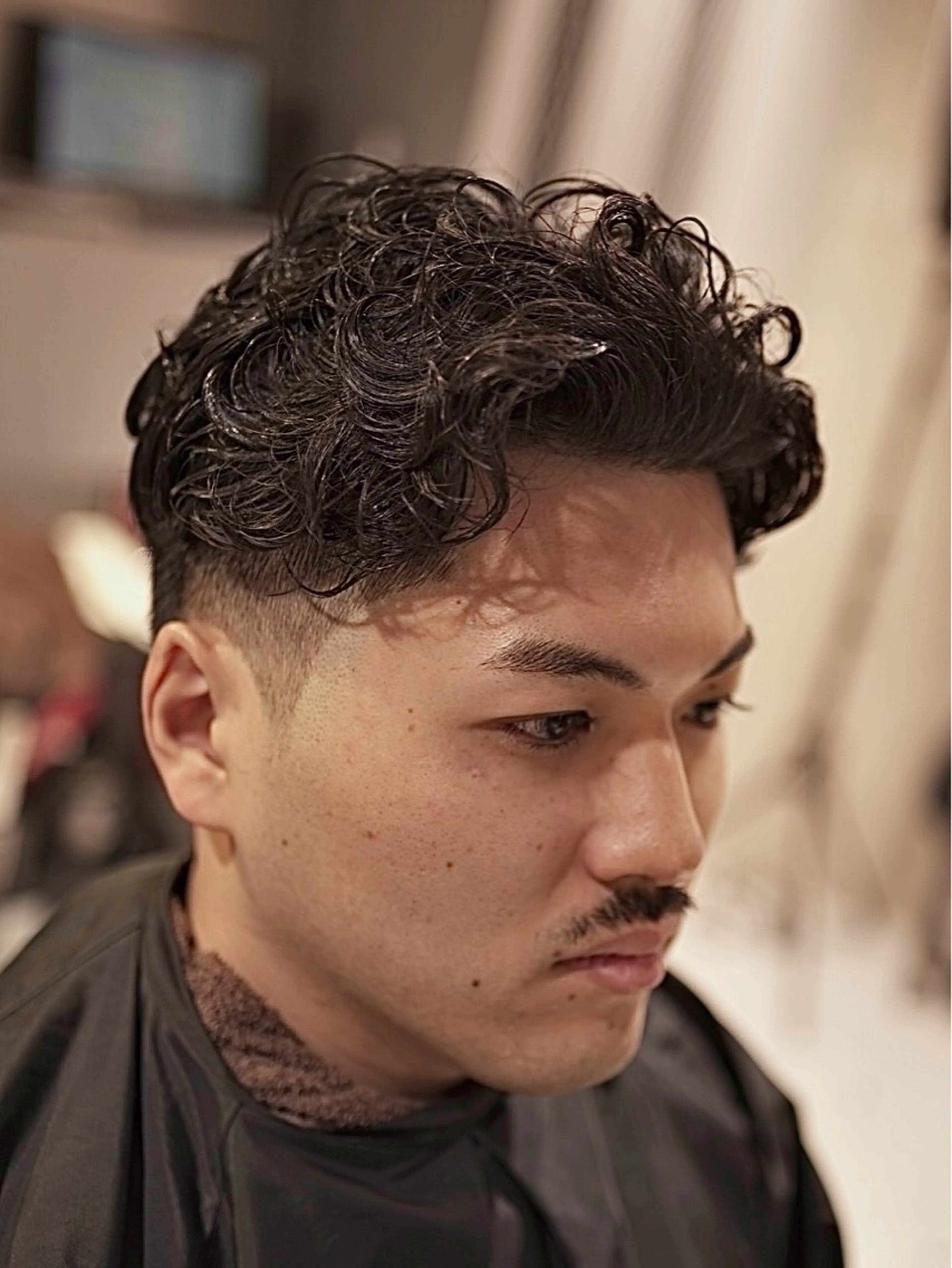 ショート メンズ フェードカット カット パーマ ヘアーサロンチョップショップ所属・吉祥寺駅 takumiのヘアスタイル