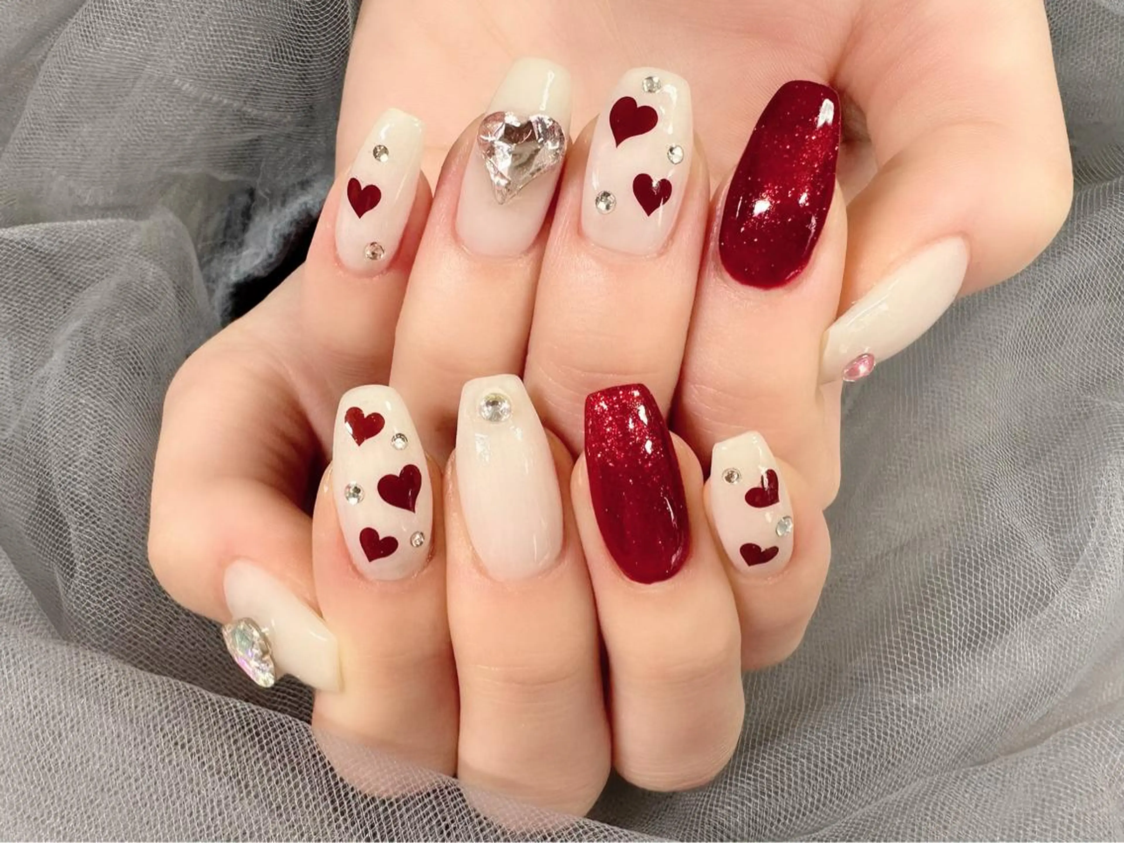 ネイル ハート バレンタイン ハンドネイル KURELLY所属・Nail Salon KURELLYのネイルデザイン