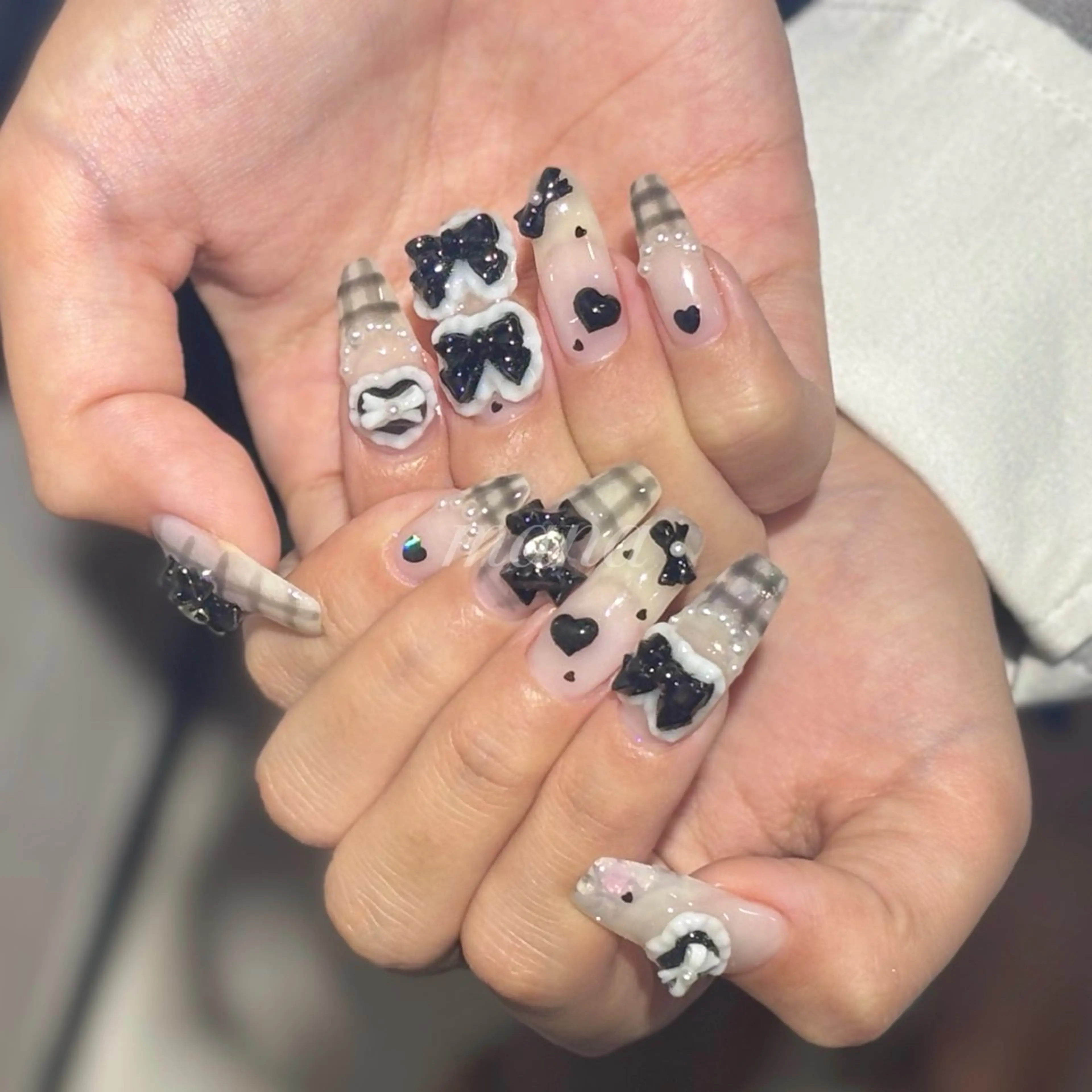 ネイル Salon Aina北千住所属・Salon Aina manaのネイルデザイン